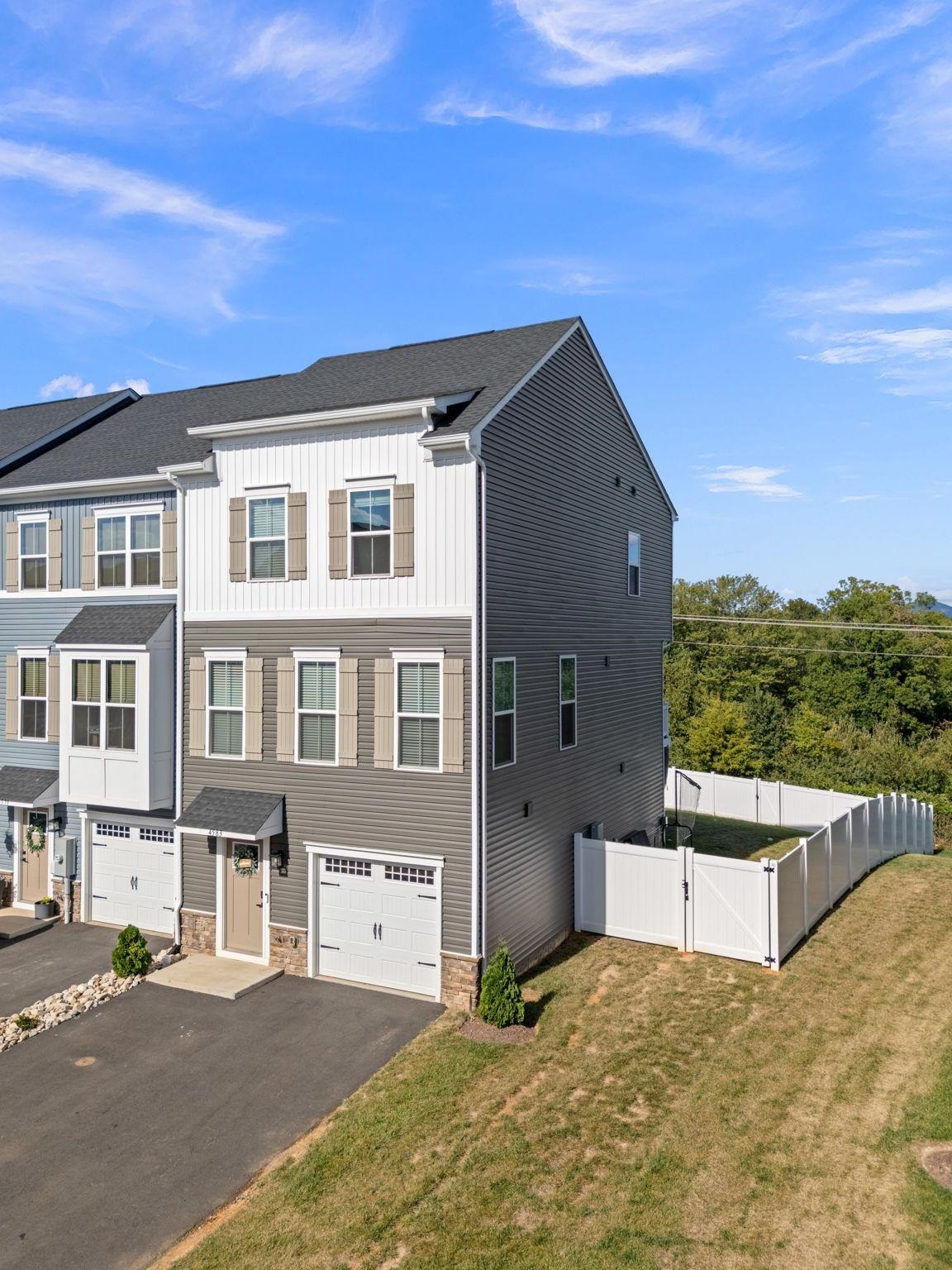 4583 DRYSDALE ST, ROCKINGHAM, Virginia 22801, 4 Bedrooms Bedrooms, ,3 BathroomsBathrooms,Residential,4583 DRYSDALE ST,674159 MLS # 674159