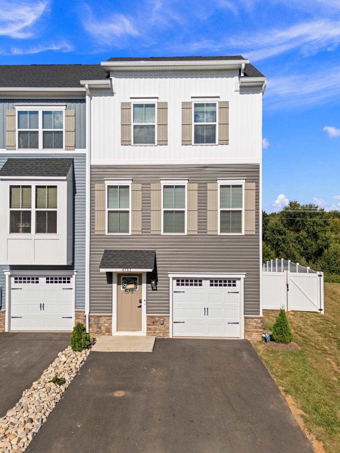 4583 DRYSDALE ST, ROCKINGHAM, Virginia 22801, 4 Bedrooms Bedrooms, ,3 BathroomsBathrooms,Residential,4583 DRYSDALE ST,674159 MLS # 674159