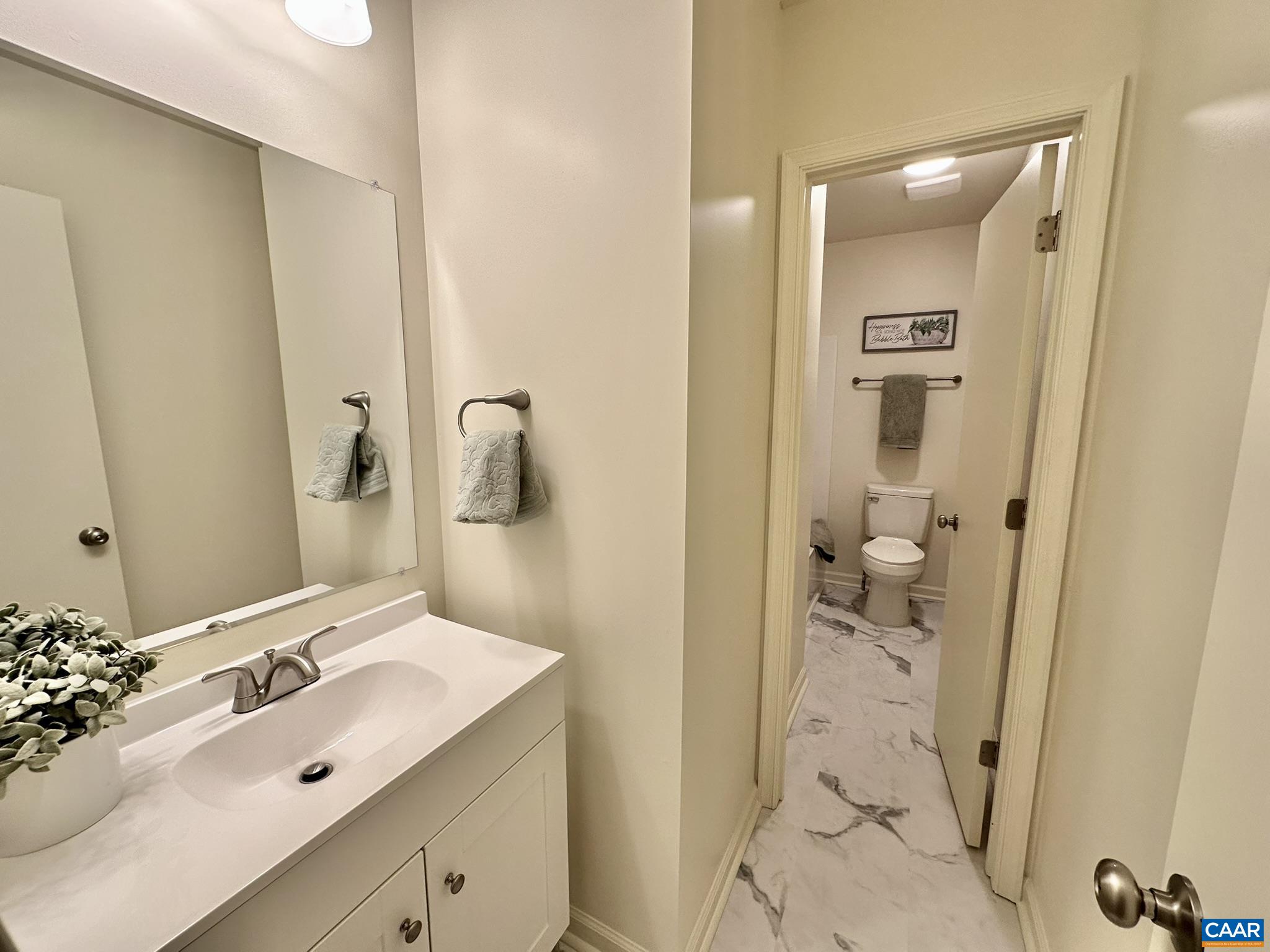 144 LAKE SAPONI DR, BARBOURSVILLE, Virginia 22923, ,Residential,144 LAKE SAPONI DR,674160 MLS # 674160