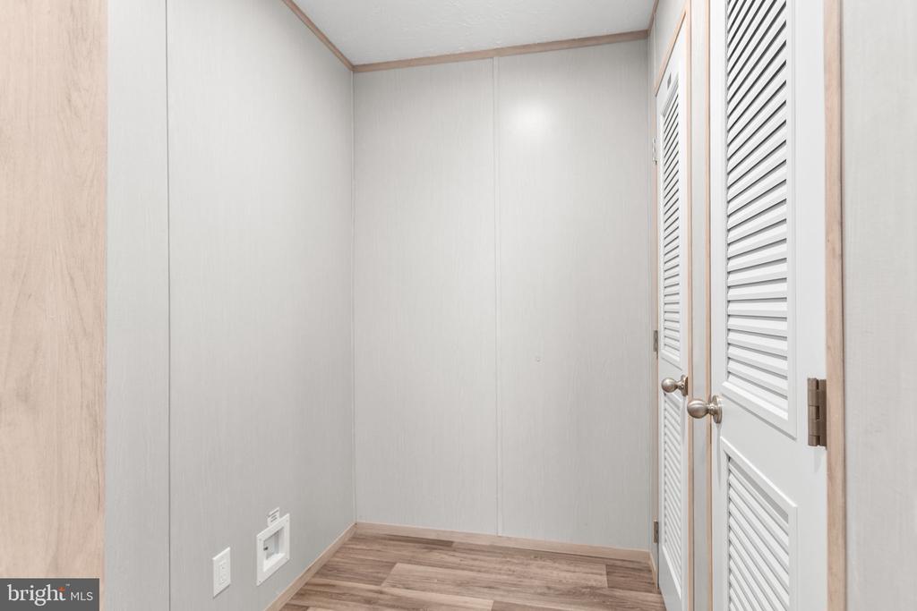 7175 SHANNON HILL RD, LOUISA, Virginia 23093, 3 Bedrooms Bedrooms, ,2 BathroomsBathrooms,Residential,7175 SHANNON HILL RD,VALA2007808 MLS # VALA2007808