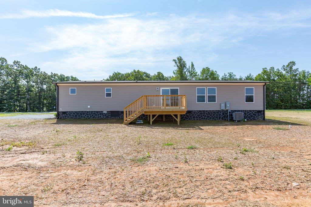 7175 SHANNON HILL RD, LOUISA, Virginia 23093, 3 Bedrooms Bedrooms, ,2 BathroomsBathrooms,Residential,7175 SHANNON HILL RD,VALA2007808 MLS # VALA2007808