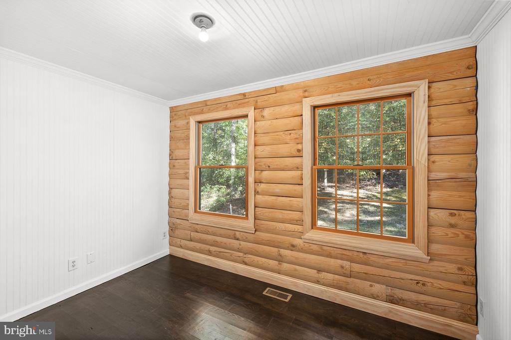 12905 SPOTSWOOD FURNACE RD, FREDERICKSBURG, Virginia 22407, 3 Bedrooms Bedrooms, ,2 BathroomsBathrooms,Residential,12905 SPOTSWOOD FURNACE RD,VASP2036848 MLS # VASP2036848