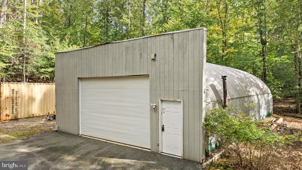 12905 SPOTSWOOD FURNACE RD, FREDERICKSBURG, Virginia 22407, 3 Bedrooms Bedrooms, ,2 BathroomsBathrooms,Residential,12905 SPOTSWOOD FURNACE RD,VASP2036848 MLS # VASP2036848