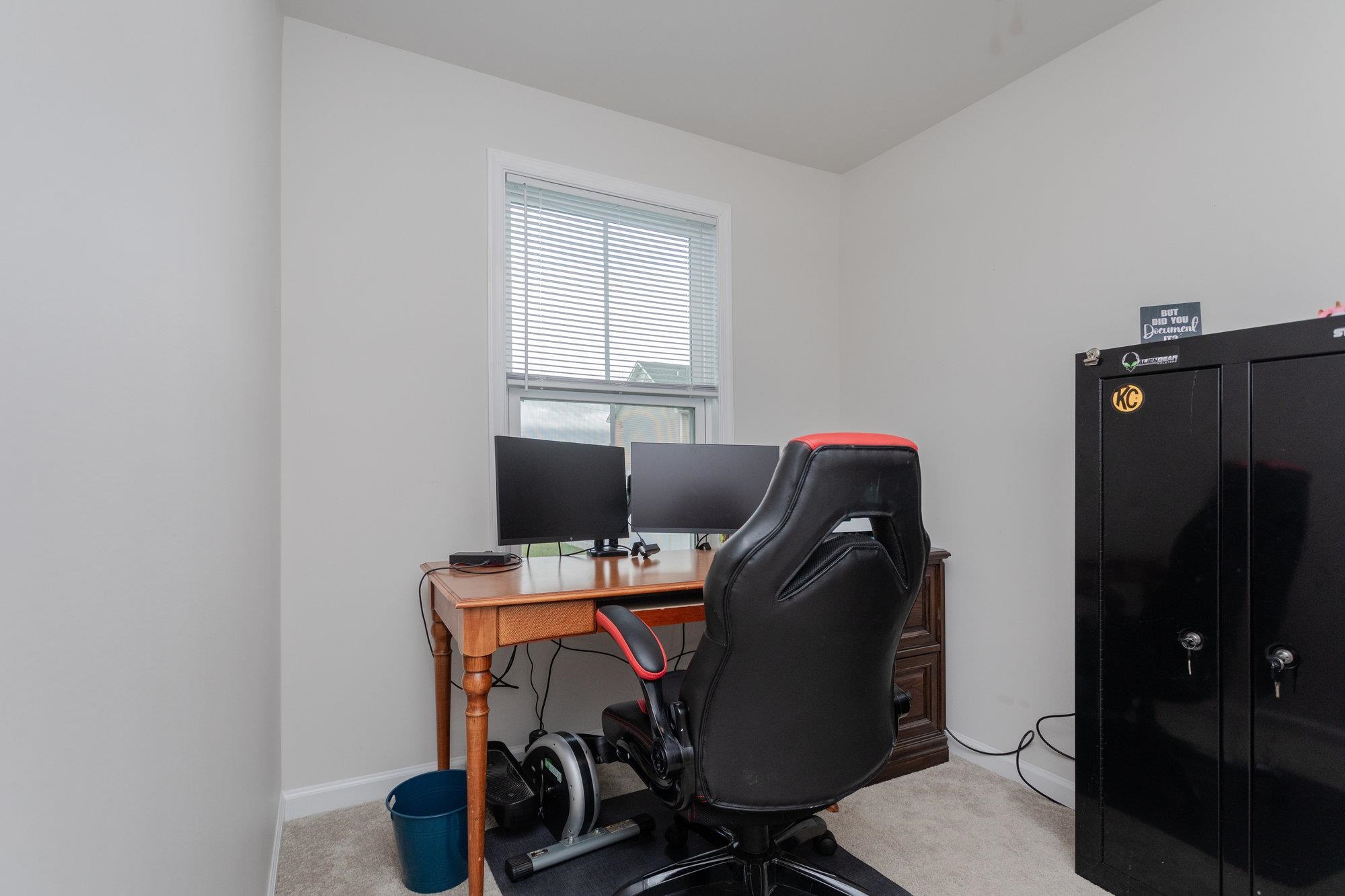 919 MACON AVE, GROTTOES, Virginia 24441, 4 Bedrooms Bedrooms, ,2 BathroomsBathrooms,Residential,919 MACON AVE,668309 MLS # 668309