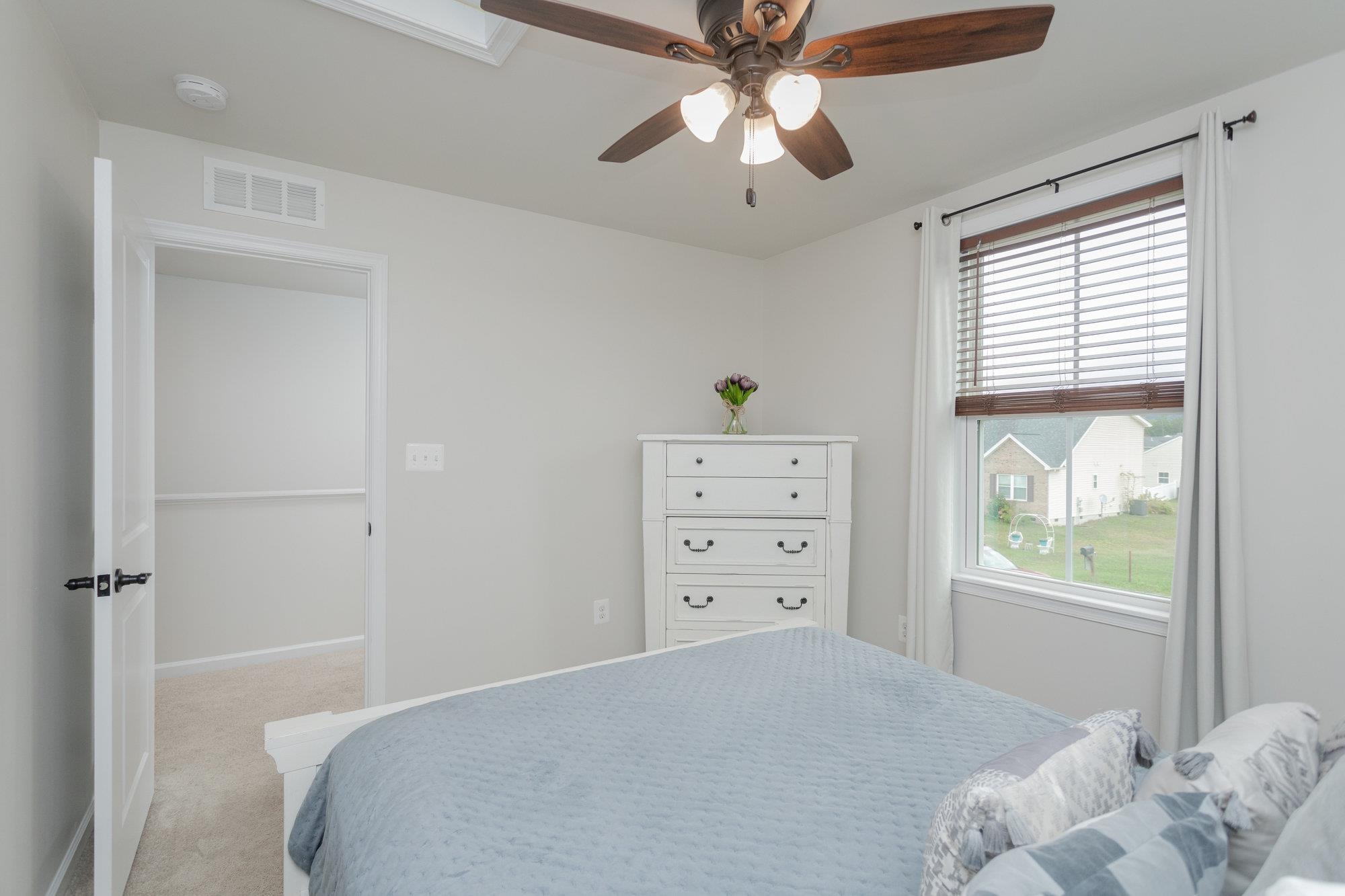 919 MACON AVE, GROTTOES, Virginia 24441, 4 Bedrooms Bedrooms, ,2 BathroomsBathrooms,Residential,919 MACON AVE,668309 MLS # 668309