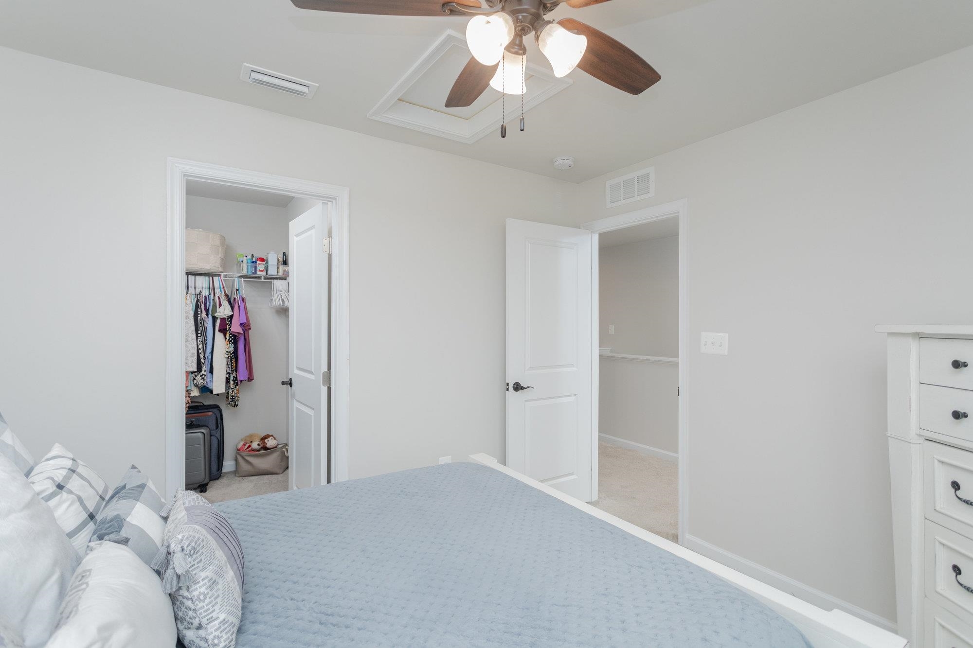 919 MACON AVE, GROTTOES, Virginia 24441, 4 Bedrooms Bedrooms, ,2 BathroomsBathrooms,Residential,919 MACON AVE,668309 MLS # 668309