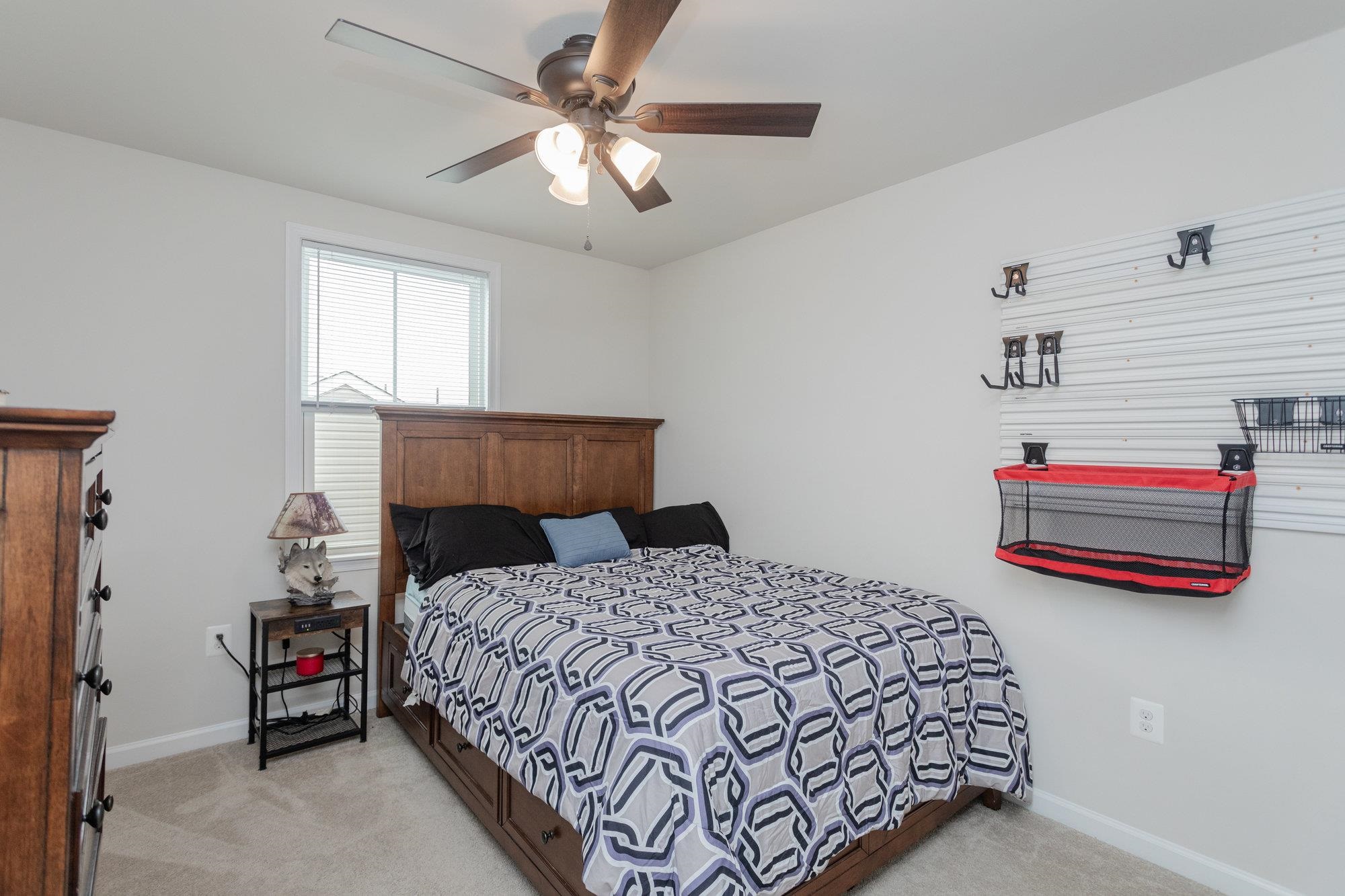 919 MACON AVE, GROTTOES, Virginia 24441, 4 Bedrooms Bedrooms, ,2 BathroomsBathrooms,Residential,919 MACON AVE,668309 MLS # 668309