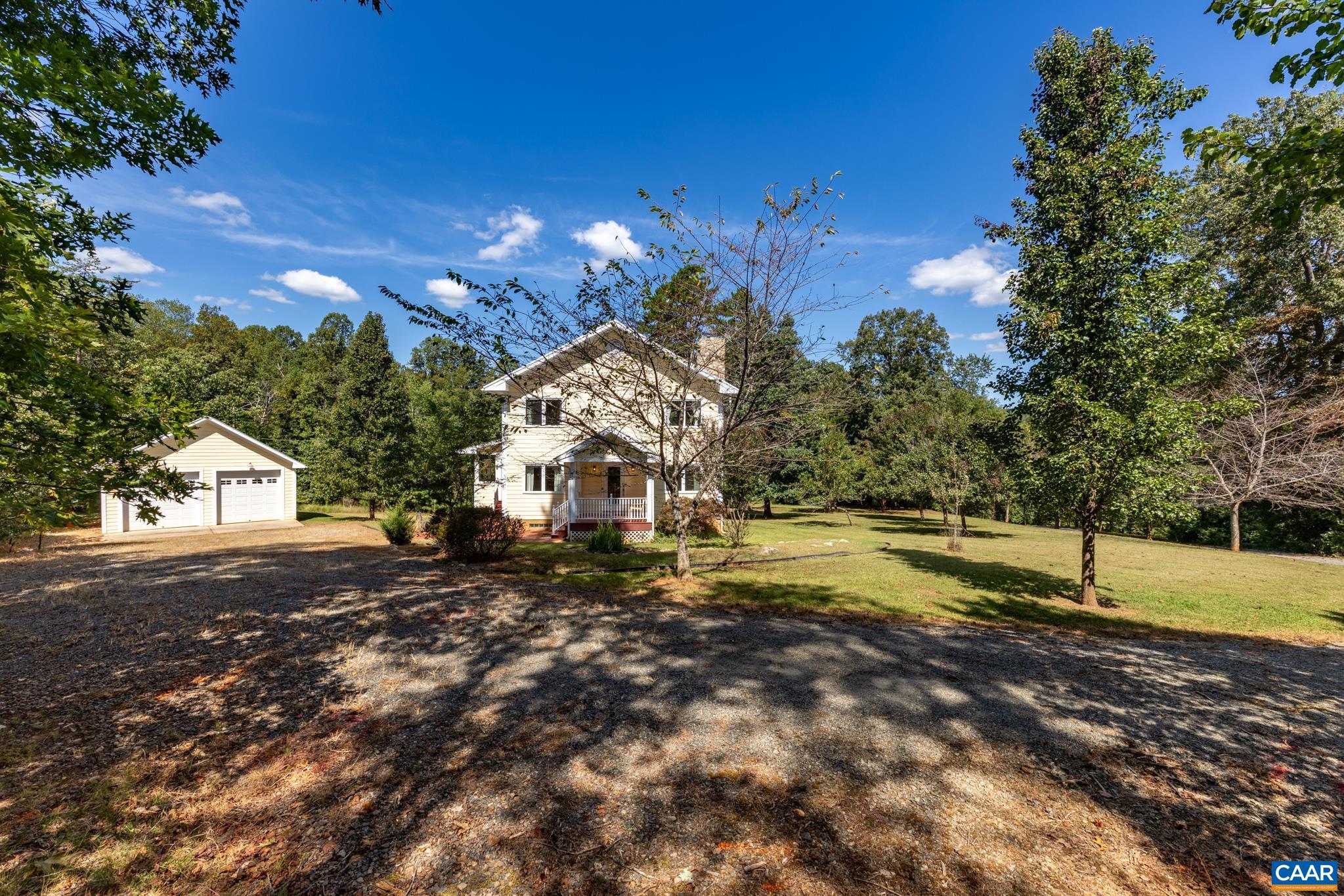 150 LYNX FARM LN, CHARLOTTESVILLE, Virginia 22903, 3 Bedrooms Bedrooms, ,4 BathroomsBathrooms,Residential,150 Lynx Farm Ln,150 LYNX FARM LN,669030 MLS # 669030