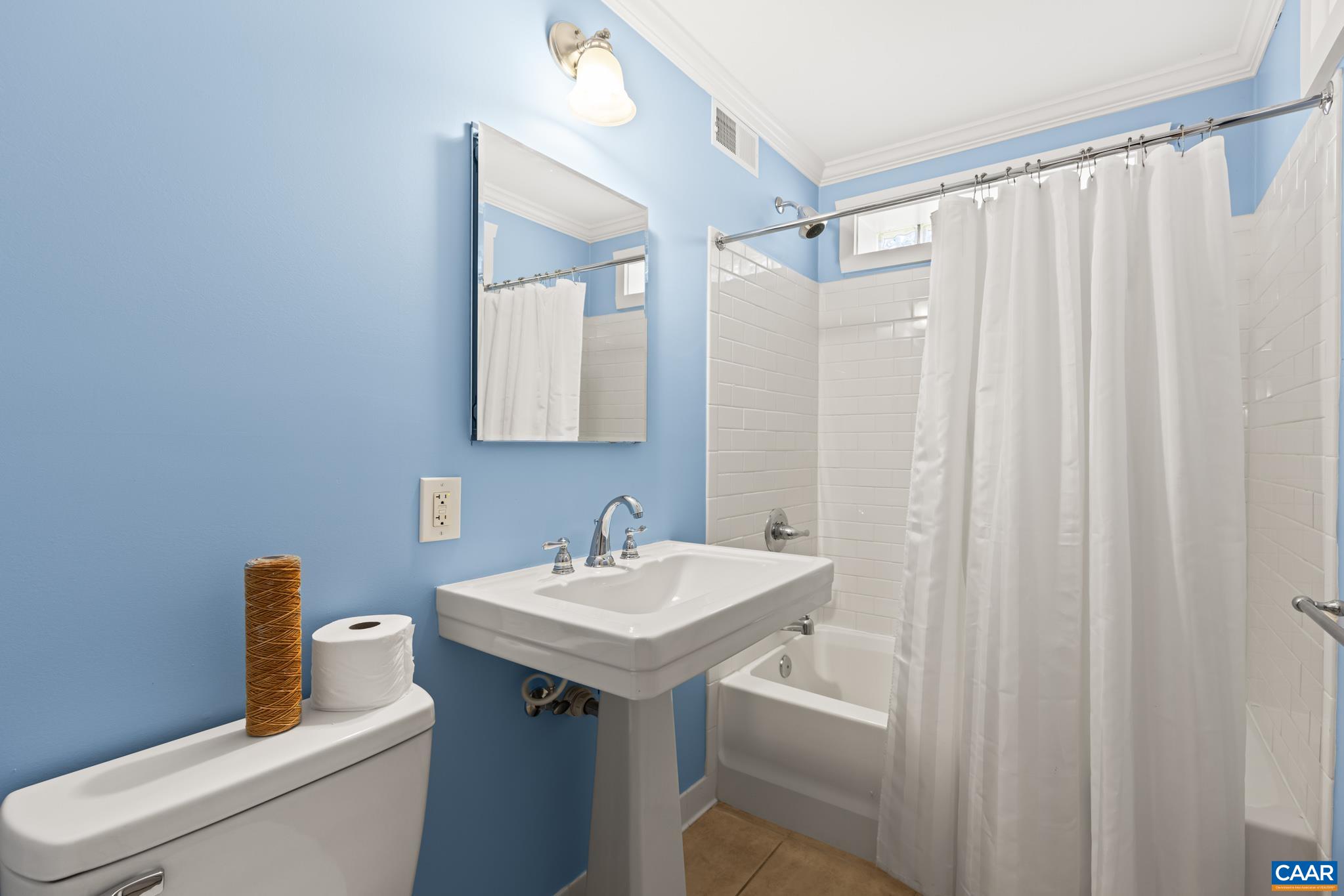 150 LYNX FARM LN, CHARLOTTESVILLE, Virginia 22903, 3 Bedrooms Bedrooms, ,4 BathroomsBathrooms,Residential,150 Lynx Farm Ln,150 LYNX FARM LN,669030 MLS # 669030