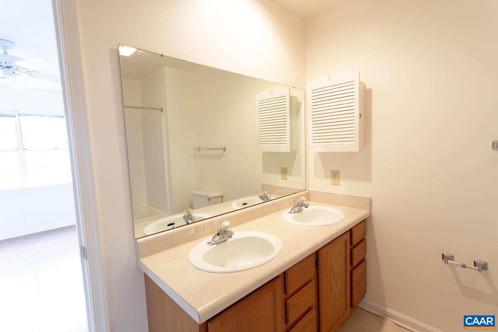 1336 LE PARC TER, CHARLOTTESVILLE, Virginia 22901, 3 Bedrooms Bedrooms, ,2 BathroomsBathrooms,Residential,1336 LE PARC TER,673527 MLS # 673527