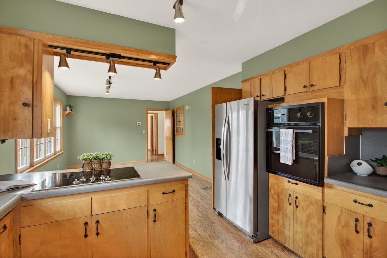 1186 NELSON DR, HARRISONBURG, Virginia 22801, 4 Bedrooms Bedrooms, ,2 BathroomsBathrooms,Residential,1186 NELSON DR,674162 MLS # 674162