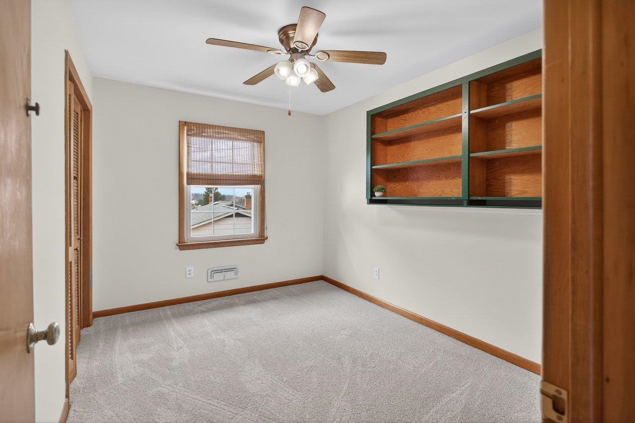 1186 NELSON DR, HARRISONBURG, Virginia 22801, 4 Bedrooms Bedrooms, ,2 BathroomsBathrooms,Residential,1186 NELSON DR,674162 MLS # 674162