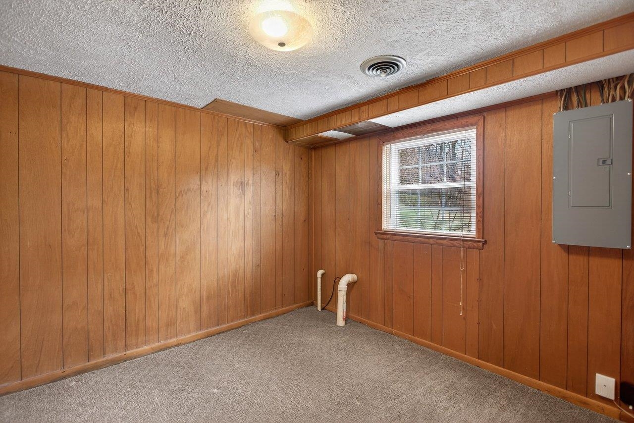 1186 NELSON DR, HARRISONBURG, Virginia 22801, 4 Bedrooms Bedrooms, ,2 BathroomsBathrooms,Residential,1186 NELSON DR,674162 MLS # 674162