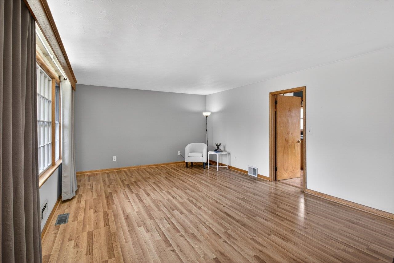 1186 NELSON DR, HARRISONBURG, Virginia 22801, 4 Bedrooms Bedrooms, ,2 BathroomsBathrooms,Residential,1186 NELSON DR,674162 MLS # 674162