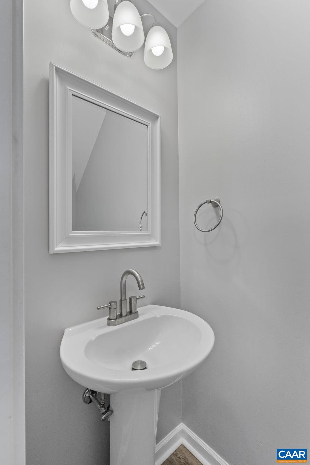 827 SAINT CLAIR AVE, CHARLOTTESVILLE, Virginia 22902, 6 Bedrooms Bedrooms, ,2 BathroomsBathrooms,Residential,827 SAINT CLAIR AVE,674165 MLS # 674165