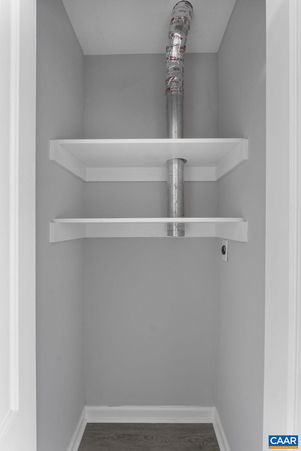 827 SAINT CLAIR AVE, CHARLOTTESVILLE, Virginia 22902, 6 Bedrooms Bedrooms, ,2 BathroomsBathrooms,Residential,827 SAINT CLAIR AVE,674165 MLS # 674165