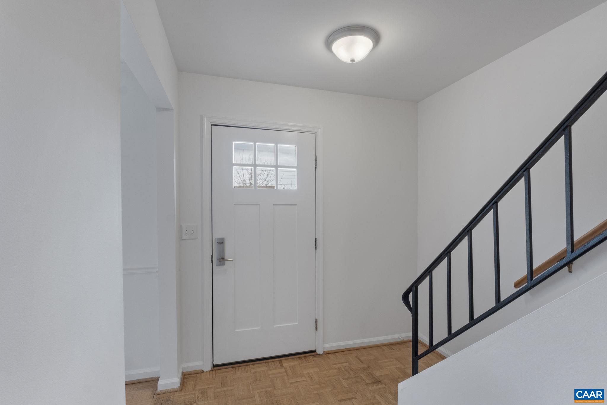 827 SAINT CLAIR AVE, CHARLOTTESVILLE, Virginia 22902, 6 Bedrooms Bedrooms, ,2 BathroomsBathrooms,Residential,827 SAINT CLAIR AVE,674165 MLS # 674165