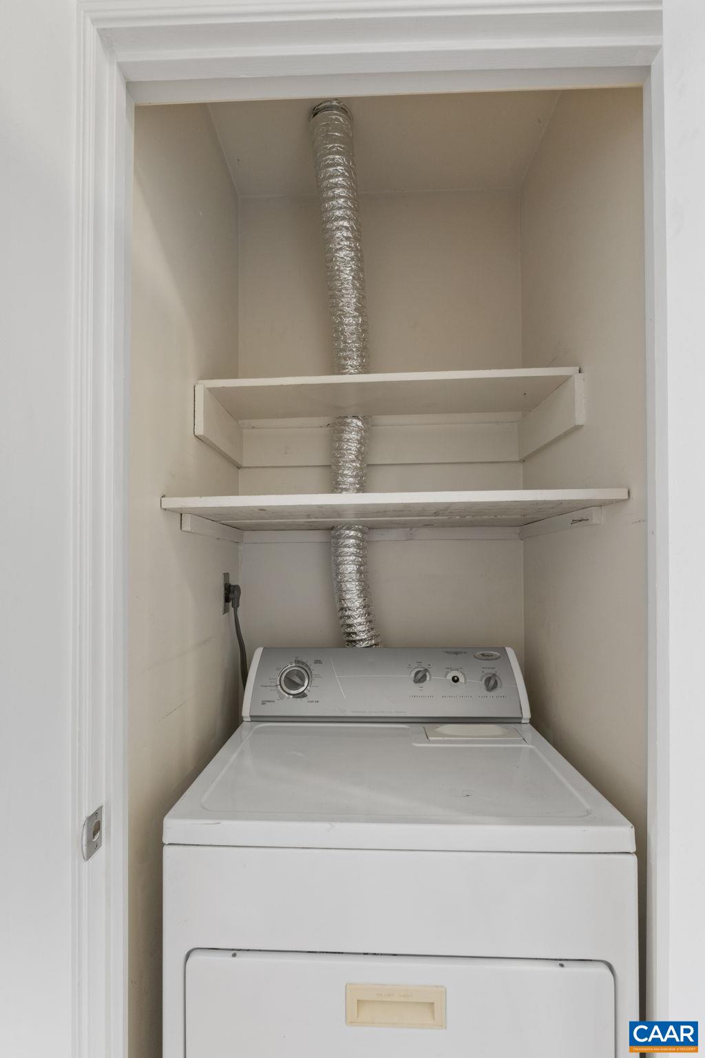 827 SAINT CLAIR AVE, CHARLOTTESVILLE, Virginia 22902, 6 Bedrooms Bedrooms, ,2 BathroomsBathrooms,Residential,827 SAINT CLAIR AVE,674165 MLS # 674165