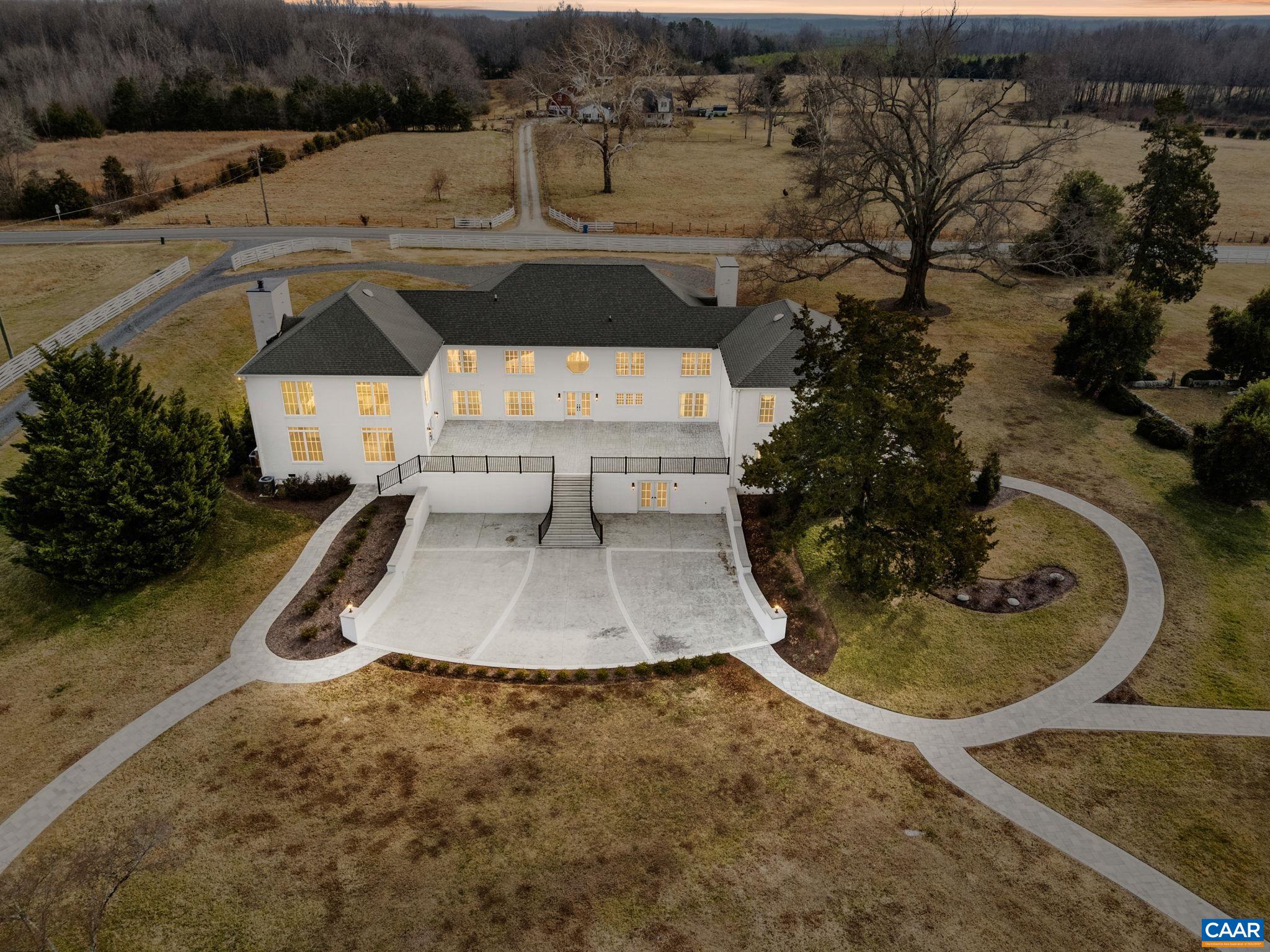 189 OLD BUCKINGHAM RD, CUMBERLAND, Virginia 23040, 5 Bedrooms Bedrooms, ,5 BathroomsBathrooms,Residential,Northfield Estate,189 OLD BUCKINGHAM RD,674166 MLS # 674166