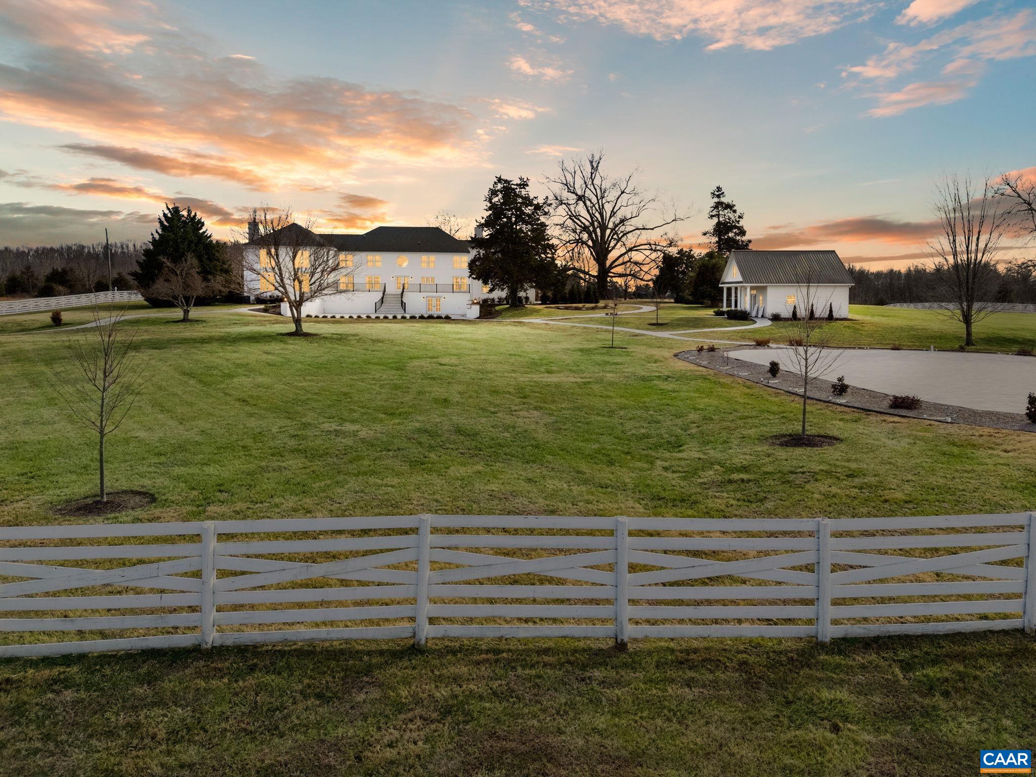 189 OLD BUCKINGHAM RD, CUMBERLAND, Virginia 23040, 5 Bedrooms Bedrooms, ,5 BathroomsBathrooms,Residential,Northfield Estate,189 OLD BUCKINGHAM RD,674166 MLS # 674166