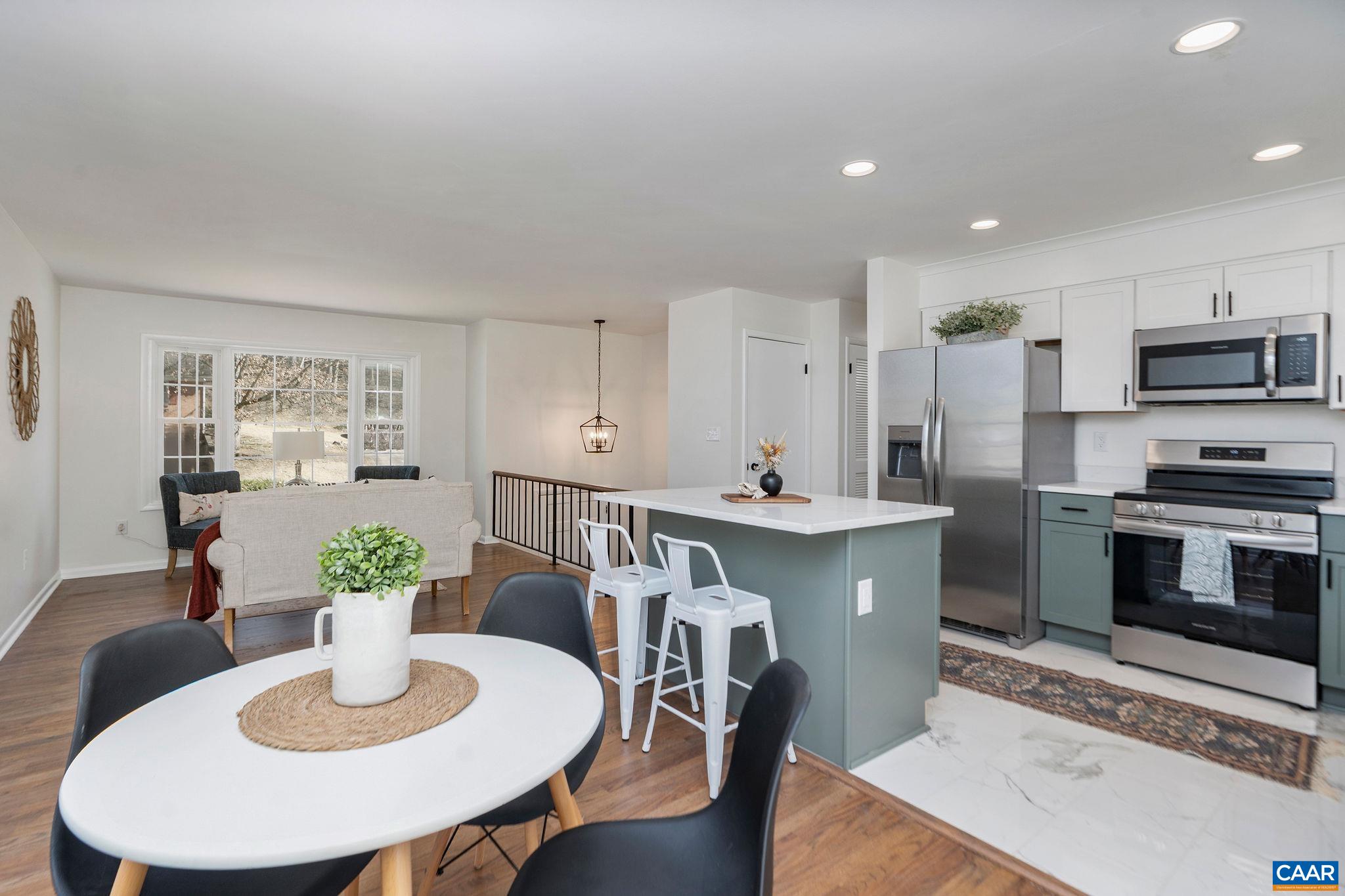 94 AUDUBON ST, STAUNTON, Virginia 24401, 3 Bedrooms Bedrooms, ,2 BathroomsBathrooms,Residential,94 AUDUBON ST,674174 MLS # 674174