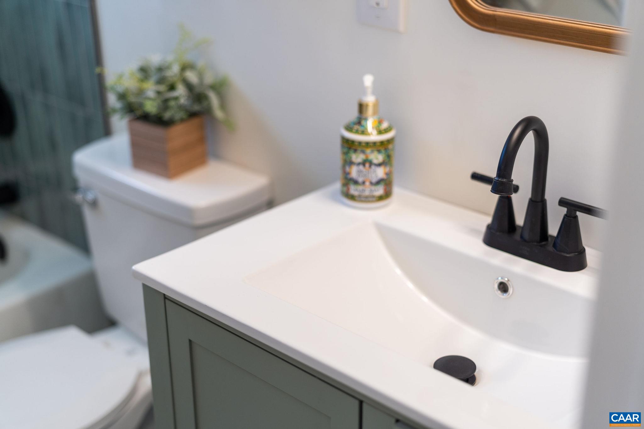 94 AUDUBON ST, STAUNTON, Virginia 24401, 3 Bedrooms Bedrooms, ,2 BathroomsBathrooms,Residential,94 AUDUBON ST,674174 MLS # 674174