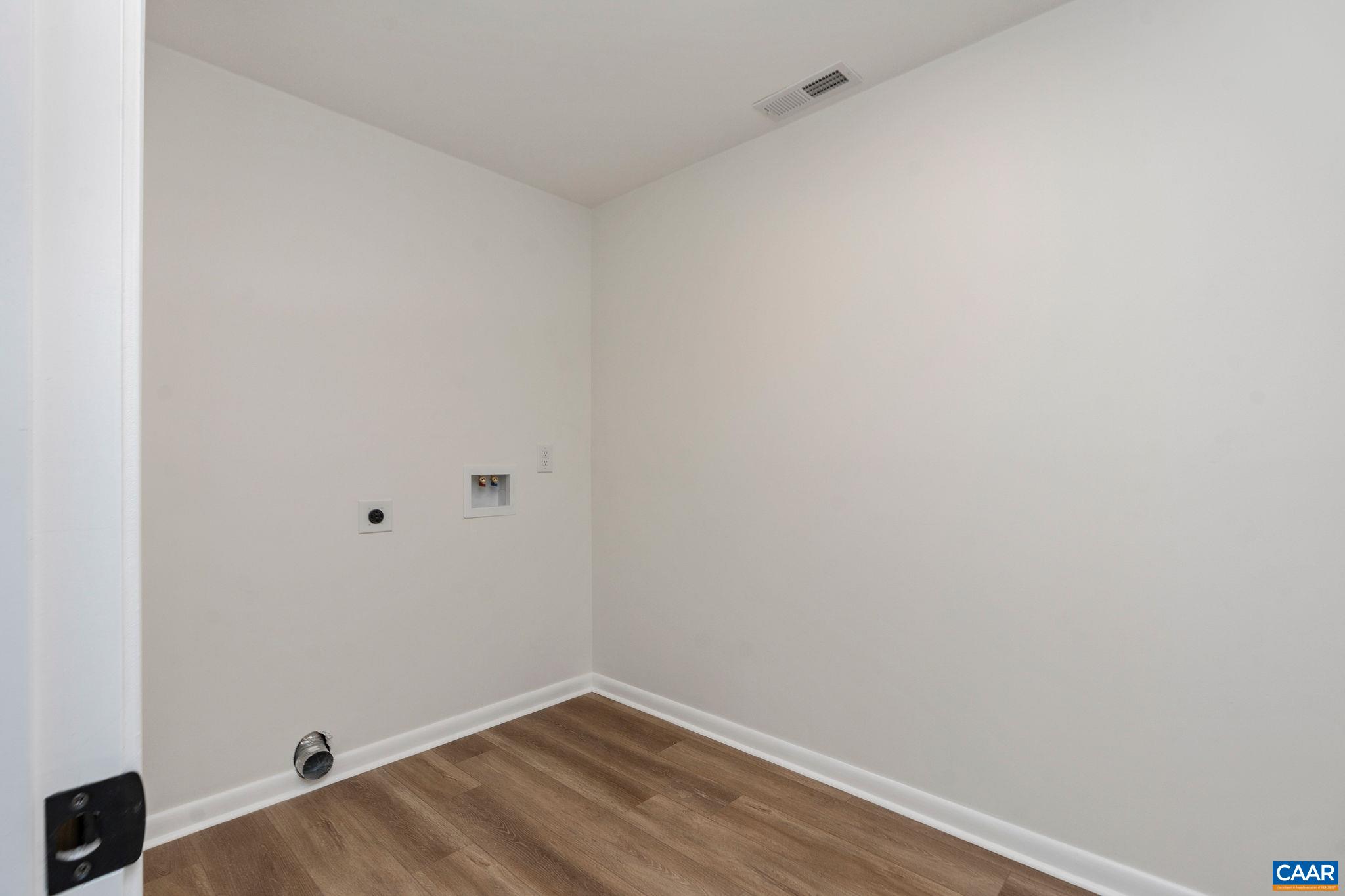 94 AUDUBON ST, STAUNTON, Virginia 24401, 3 Bedrooms Bedrooms, ,2 BathroomsBathrooms,Residential,94 AUDUBON ST,674174 MLS # 674174