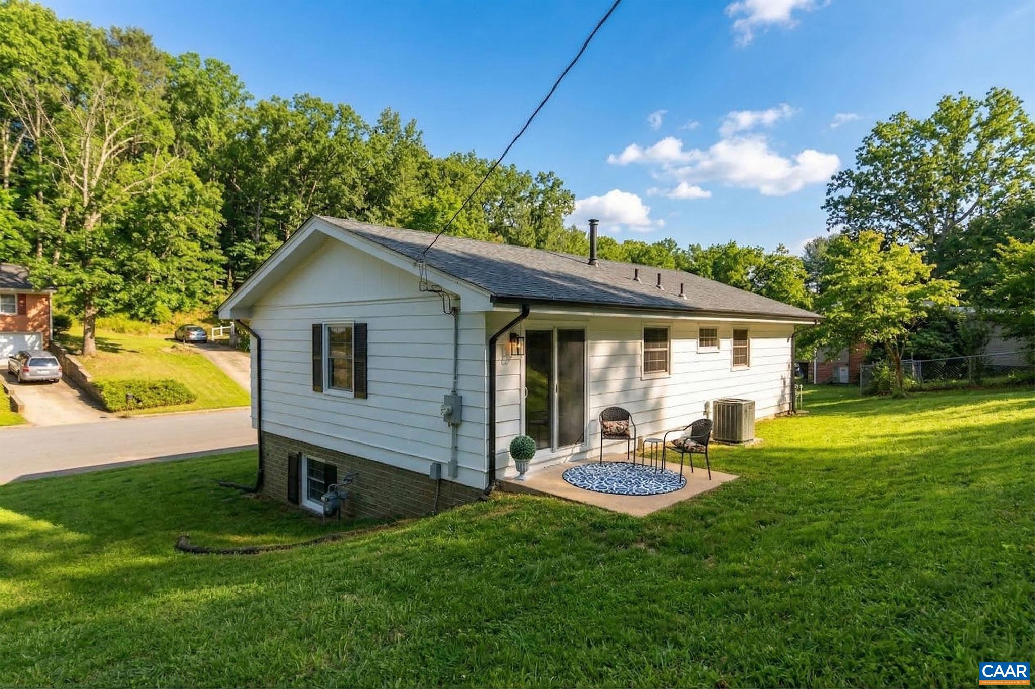 94 AUDUBON ST, STAUNTON, Virginia 24401, 3 Bedrooms Bedrooms, ,2 BathroomsBathrooms,Residential,94 AUDUBON ST,674174 MLS # 674174