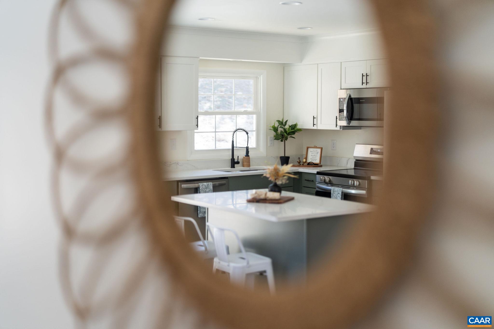 94 AUDUBON ST, STAUNTON, Virginia 24401, 3 Bedrooms Bedrooms, ,2 BathroomsBathrooms,Residential,94 AUDUBON ST,674174 MLS # 674174