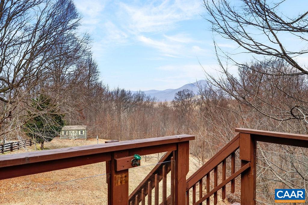 62 SUMMIT CT, ROSELAND, Virginia 22967, 3 Bedrooms Bedrooms, ,3 BathroomsBathrooms,Residential,62 SUMMIT CT,674175 MLS # 674175