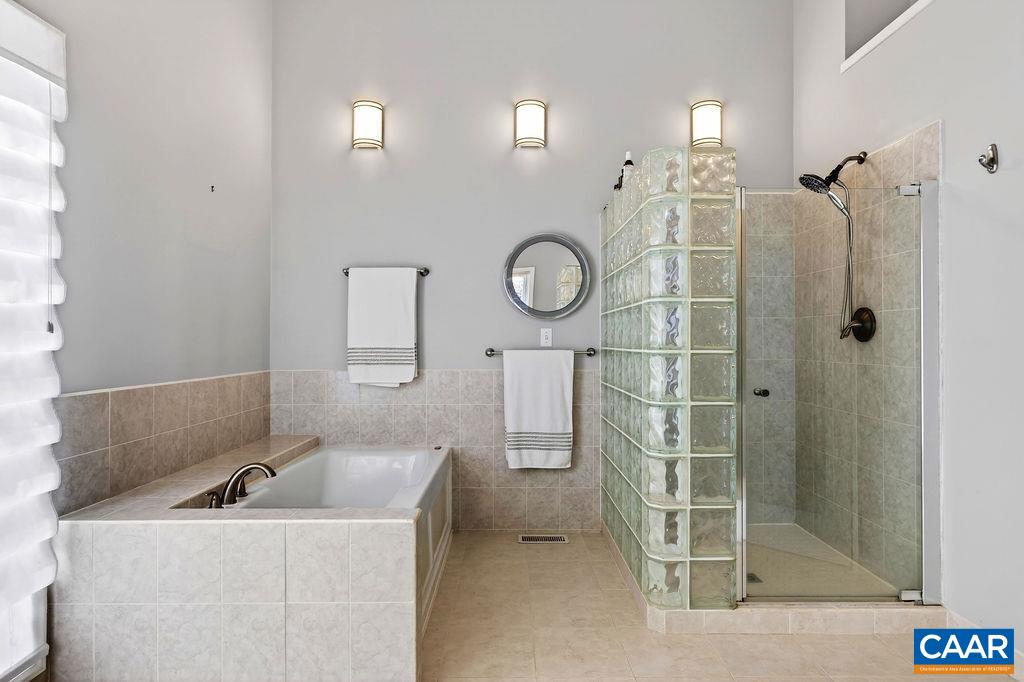 62 SUMMIT CT, ROSELAND, Virginia 22967, 3 Bedrooms Bedrooms, ,3 BathroomsBathrooms,Residential,62 SUMMIT CT,674175 MLS # 674175