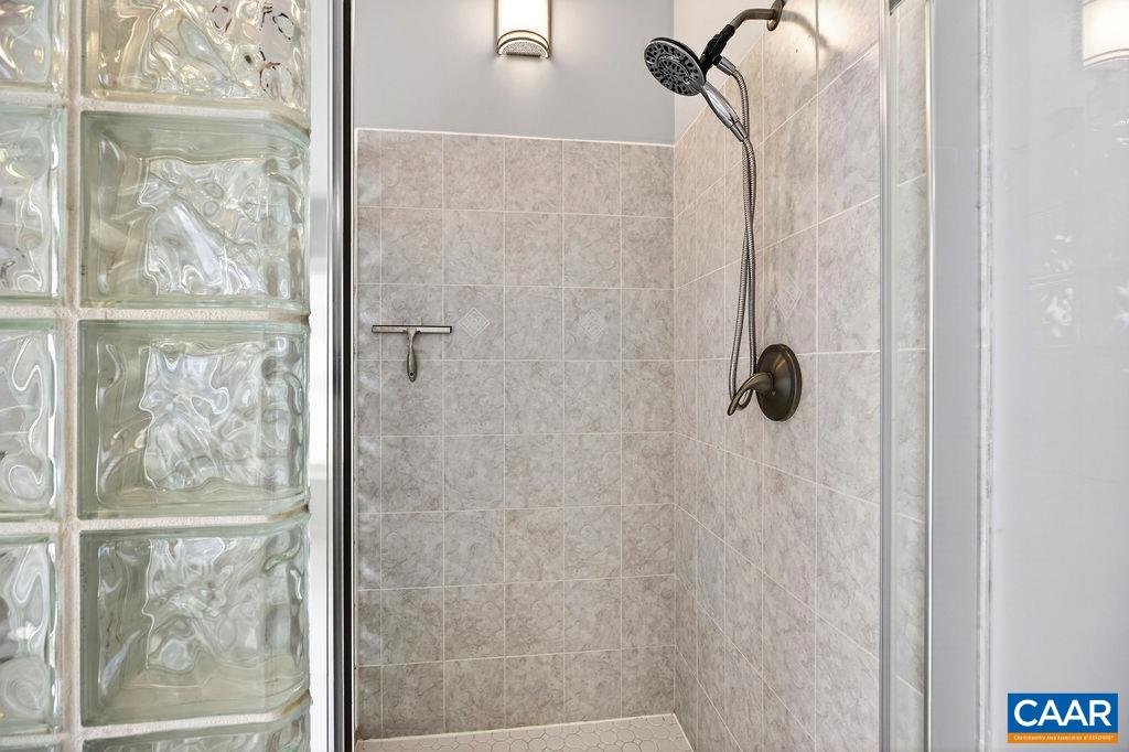 62 SUMMIT CT, ROSELAND, Virginia 22967, 3 Bedrooms Bedrooms, ,3 BathroomsBathrooms,Residential,62 SUMMIT CT,674175 MLS # 674175