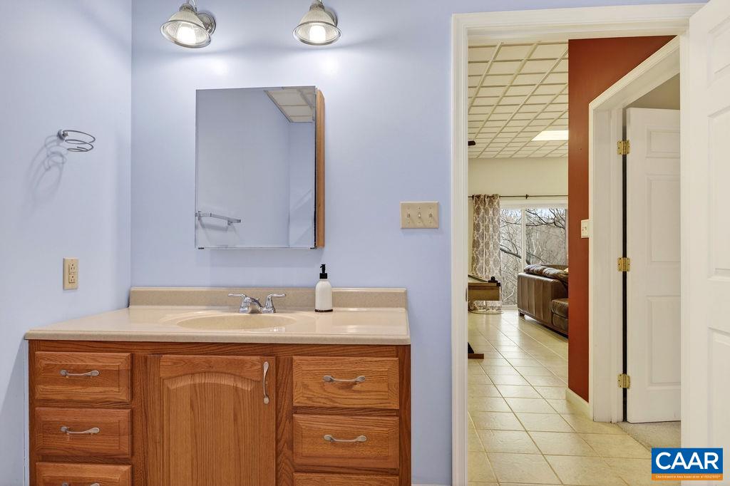 62 SUMMIT CT, ROSELAND, Virginia 22967, 3 Bedrooms Bedrooms, ,3 BathroomsBathrooms,Residential,62 SUMMIT CT,674175 MLS # 674175