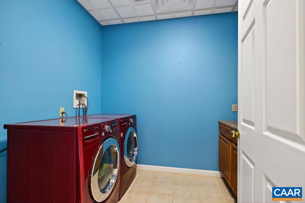 62 SUMMIT CT, ROSELAND, Virginia 22967, 3 Bedrooms Bedrooms, ,3 BathroomsBathrooms,Residential,62 SUMMIT CT,674175 MLS # 674175