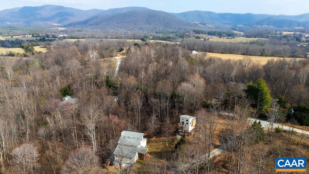 62 SUMMIT CT, ROSELAND, Virginia 22967, 3 Bedrooms Bedrooms, ,3 BathroomsBathrooms,Residential,62 SUMMIT CT,674175 MLS # 674175