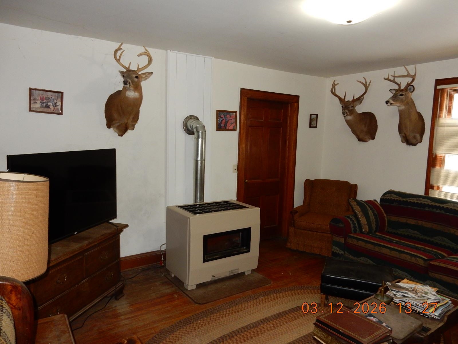 19107 SAM SNEAD HWY, WARM SPRINGS, Virginia 24484, 5 Bedrooms Bedrooms, ,1 BathroomBathrooms,Residential,19107 SAM SNEAD HWY,674183 MLS # 674183