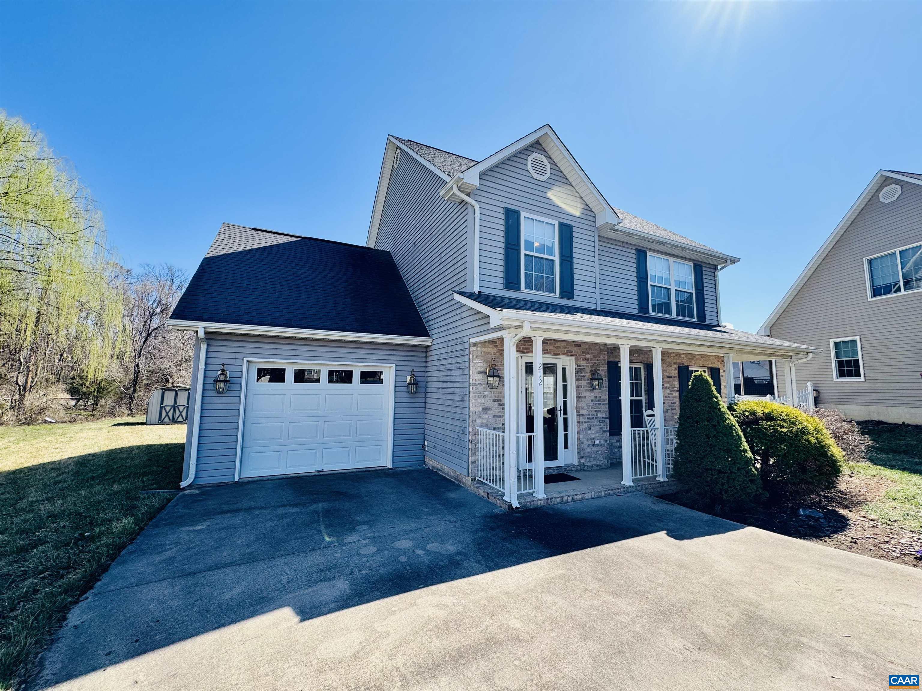 212 KINGSPORT RD, WAYNESBORO, Virginia 22980, 4 Bedrooms Bedrooms, ,2 BathroomsBathrooms,Residential,212 KINGSPORT RD,674184 MLS # 674184