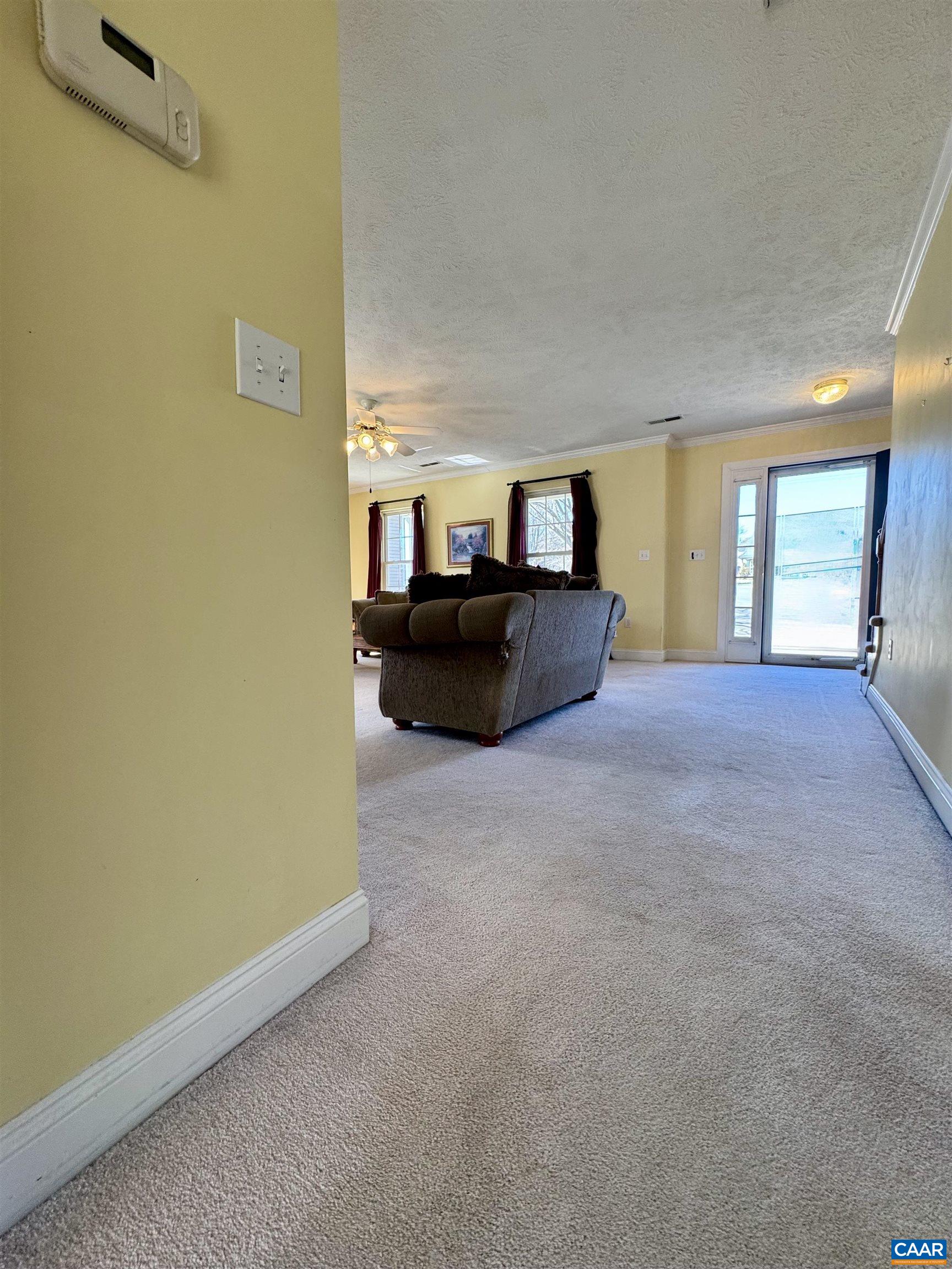 212 KINGSPORT RD, WAYNESBORO, Virginia 22980, 4 Bedrooms Bedrooms, ,2 BathroomsBathrooms,Residential,212 KINGSPORT RD,674184 MLS # 674184