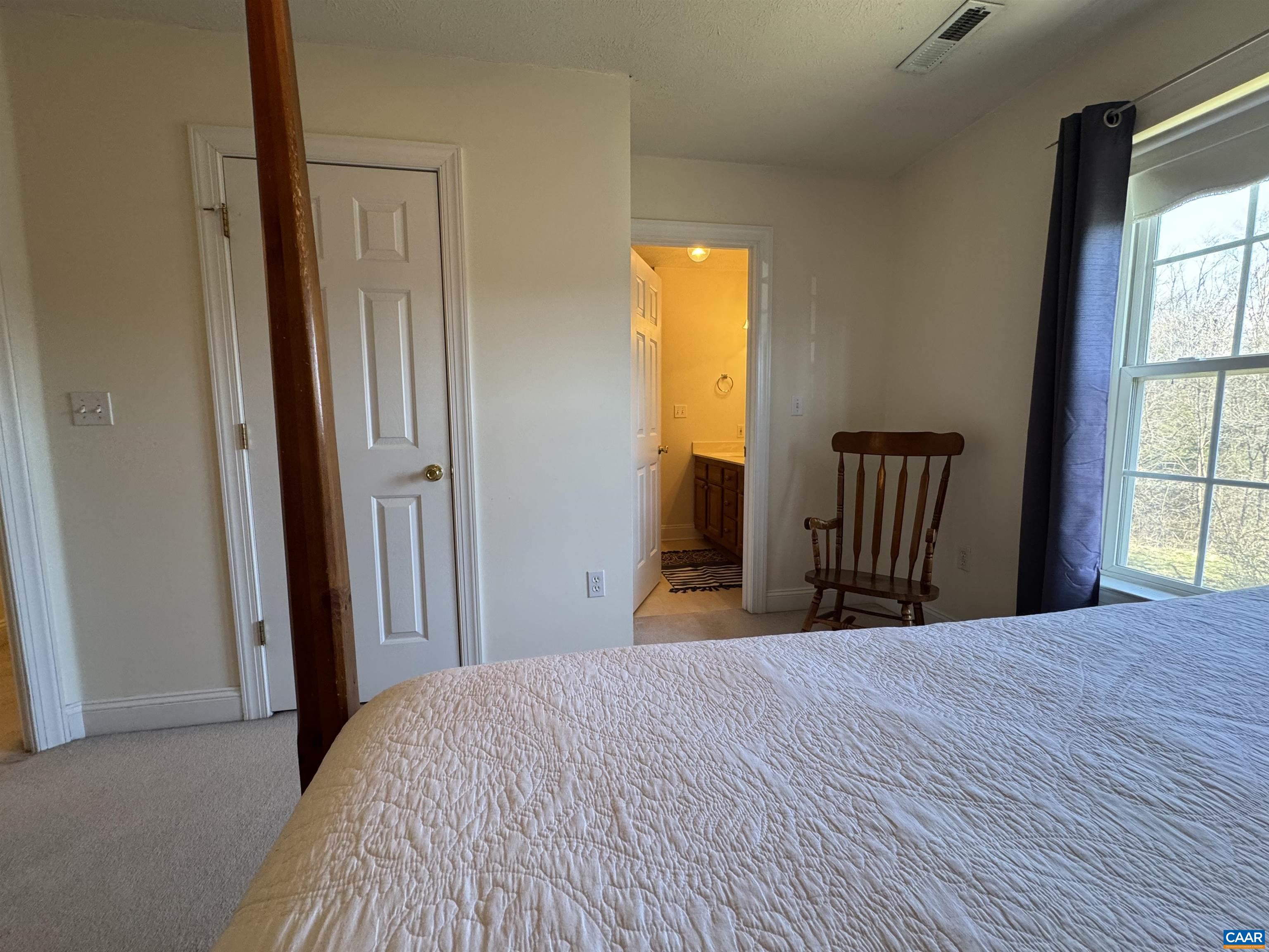 212 KINGSPORT RD, WAYNESBORO, Virginia 22980, 4 Bedrooms Bedrooms, ,2 BathroomsBathrooms,Residential,212 KINGSPORT RD,674184 MLS # 674184