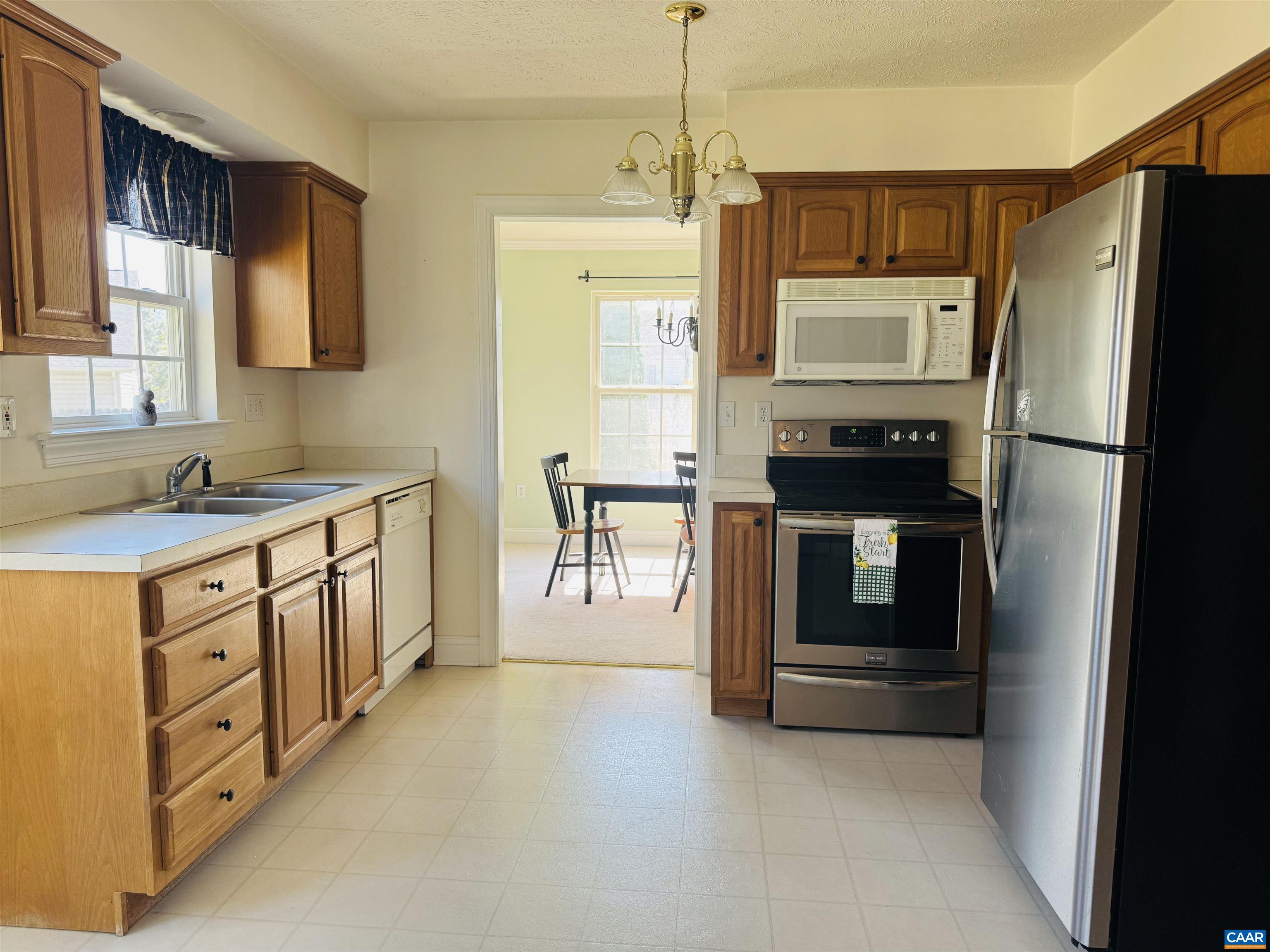 212 KINGSPORT RD, WAYNESBORO, Virginia 22980, 4 Bedrooms Bedrooms, ,2 BathroomsBathrooms,Residential,212 KINGSPORT RD,674184 MLS # 674184