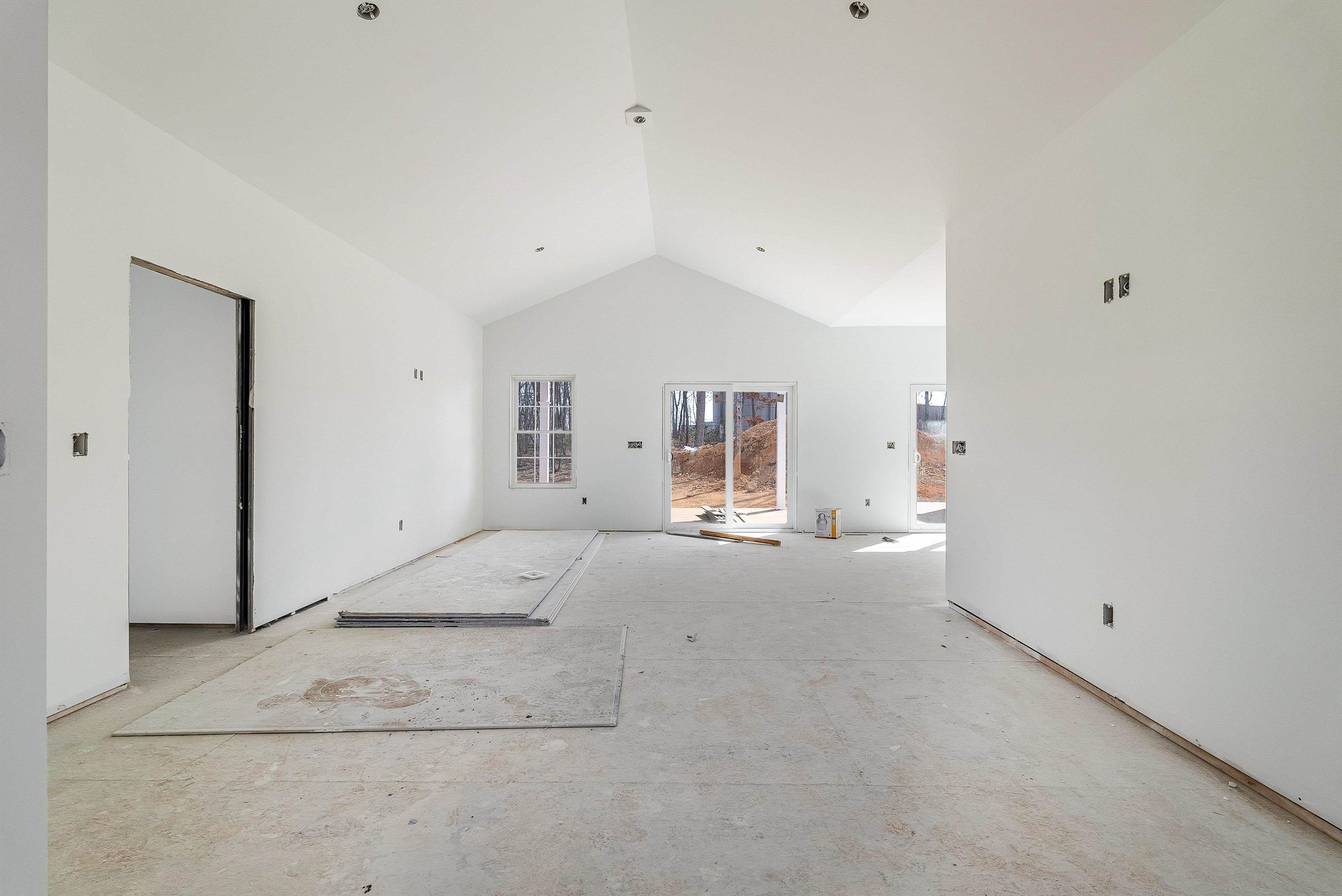 12 VALLEY MANOR DR, STAUNTON, Virginia 24401, 3 Bedrooms Bedrooms, ,3 BathroomsBathrooms,Residential,12 Valley Manor Drive,12 VALLEY MANOR DR,674186 MLS # 674186