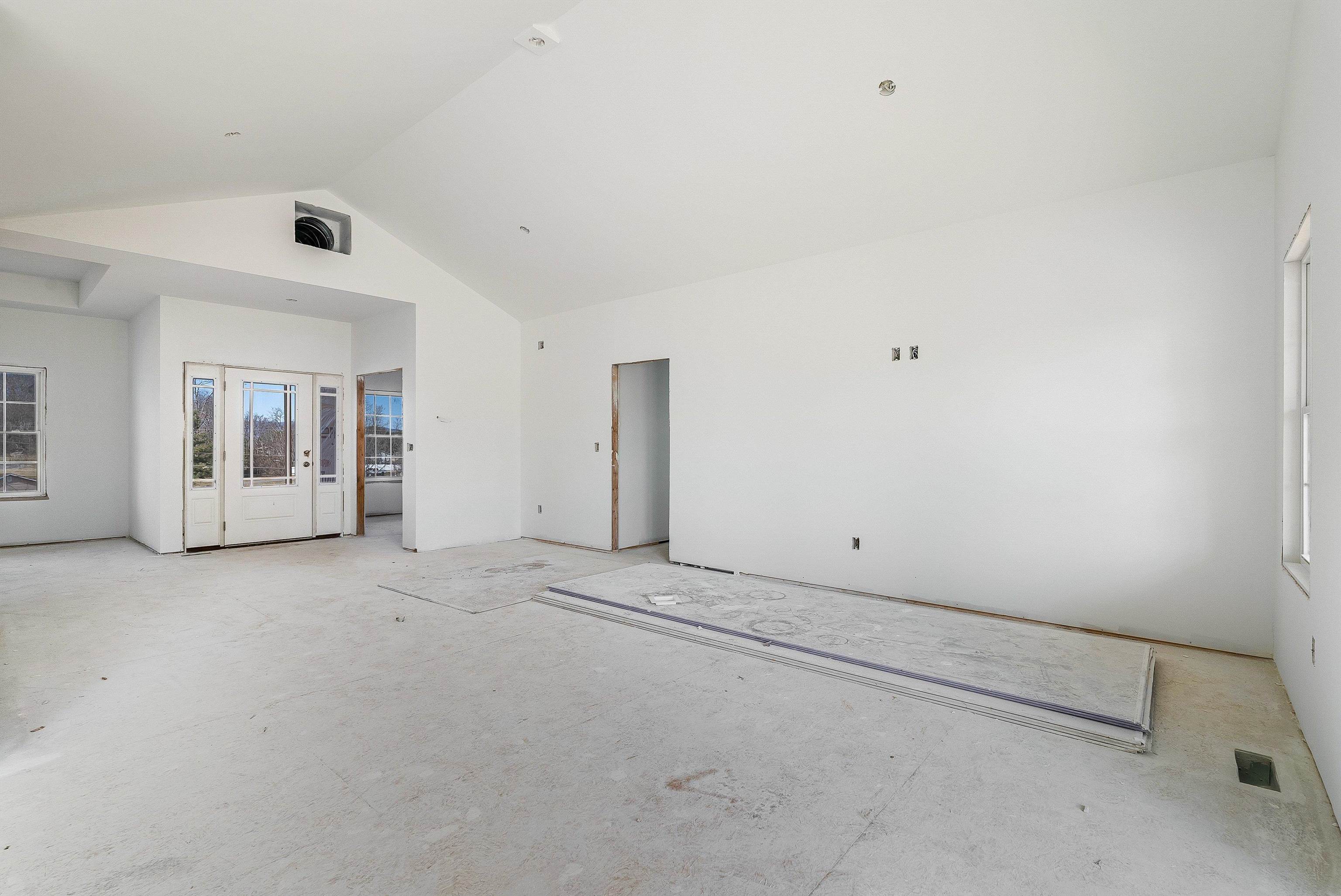 12 VALLEY MANOR DR, STAUNTON, Virginia 24401, 3 Bedrooms Bedrooms, ,3 BathroomsBathrooms,Residential,12 Valley Manor Drive,12 VALLEY MANOR DR,674186 MLS # 674186