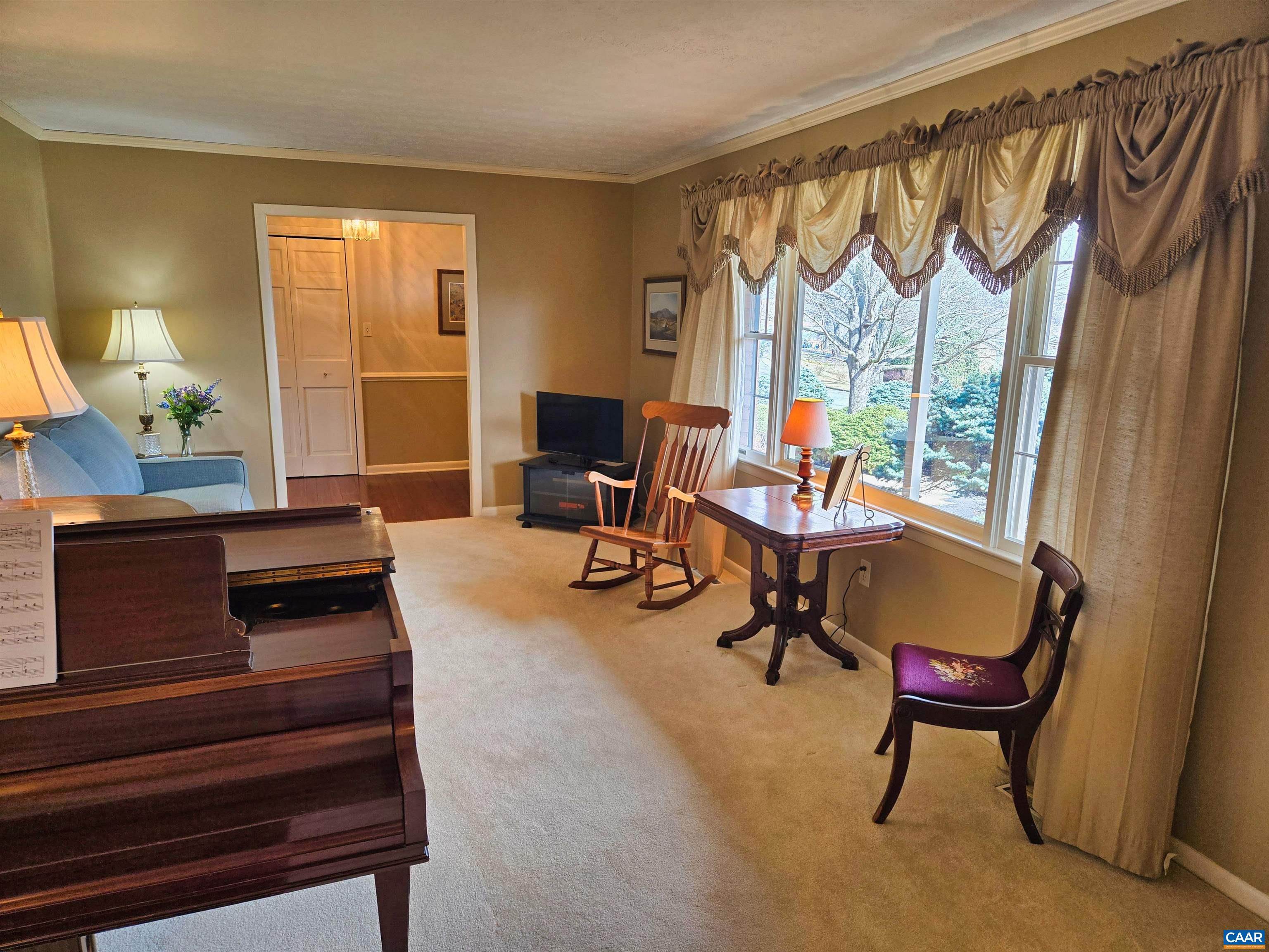 174 RORRER CIR, ROCKINGHAM, Virginia 22801, 4 Bedrooms Bedrooms, ,3 BathroomsBathrooms,Residential,174 RORRER CIR,674187 MLS # 674187