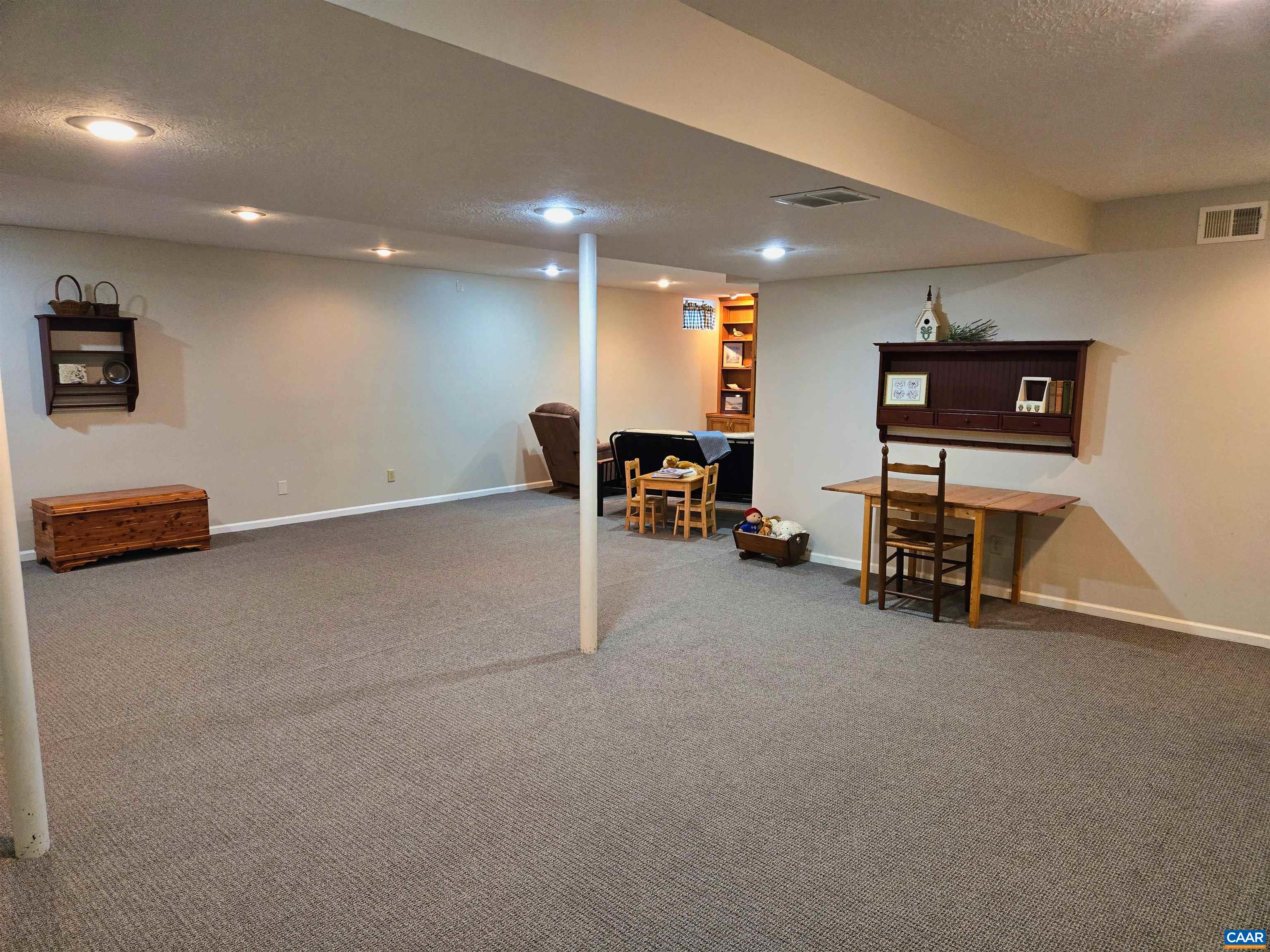 174 RORRER CIR, ROCKINGHAM, Virginia 22801, 4 Bedrooms Bedrooms, ,3 BathroomsBathrooms,Residential,174 RORRER CIR,674187 MLS # 674187