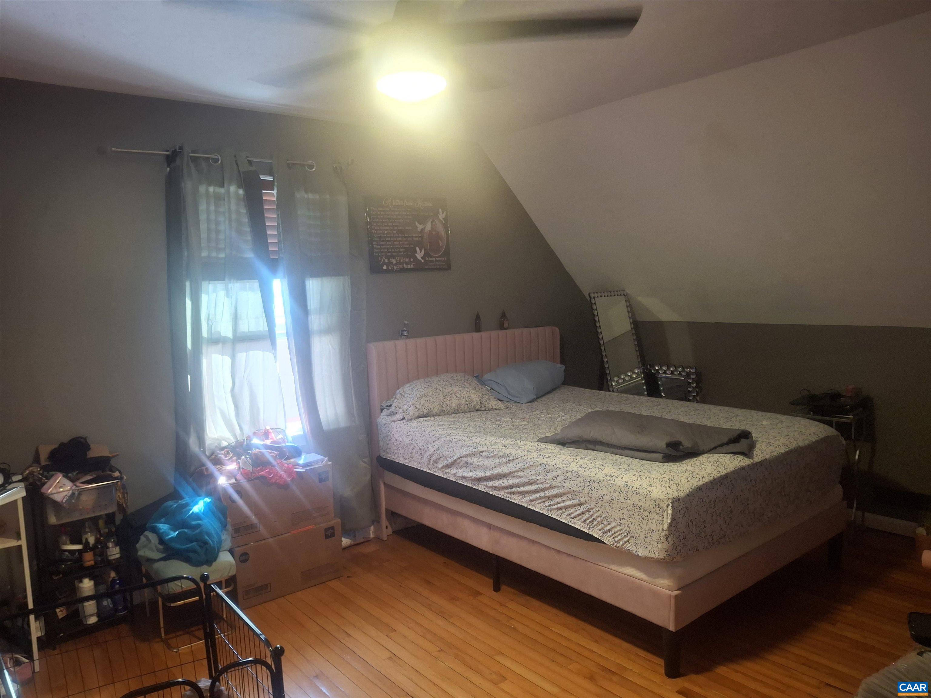 642 N DELPHINE AVE, WAYNESBORO, Virginia 22980, 4 Bedrooms Bedrooms, ,2 BathroomsBathrooms,Residential,642 N DELPHINE AVE,674188 MLS # 674188