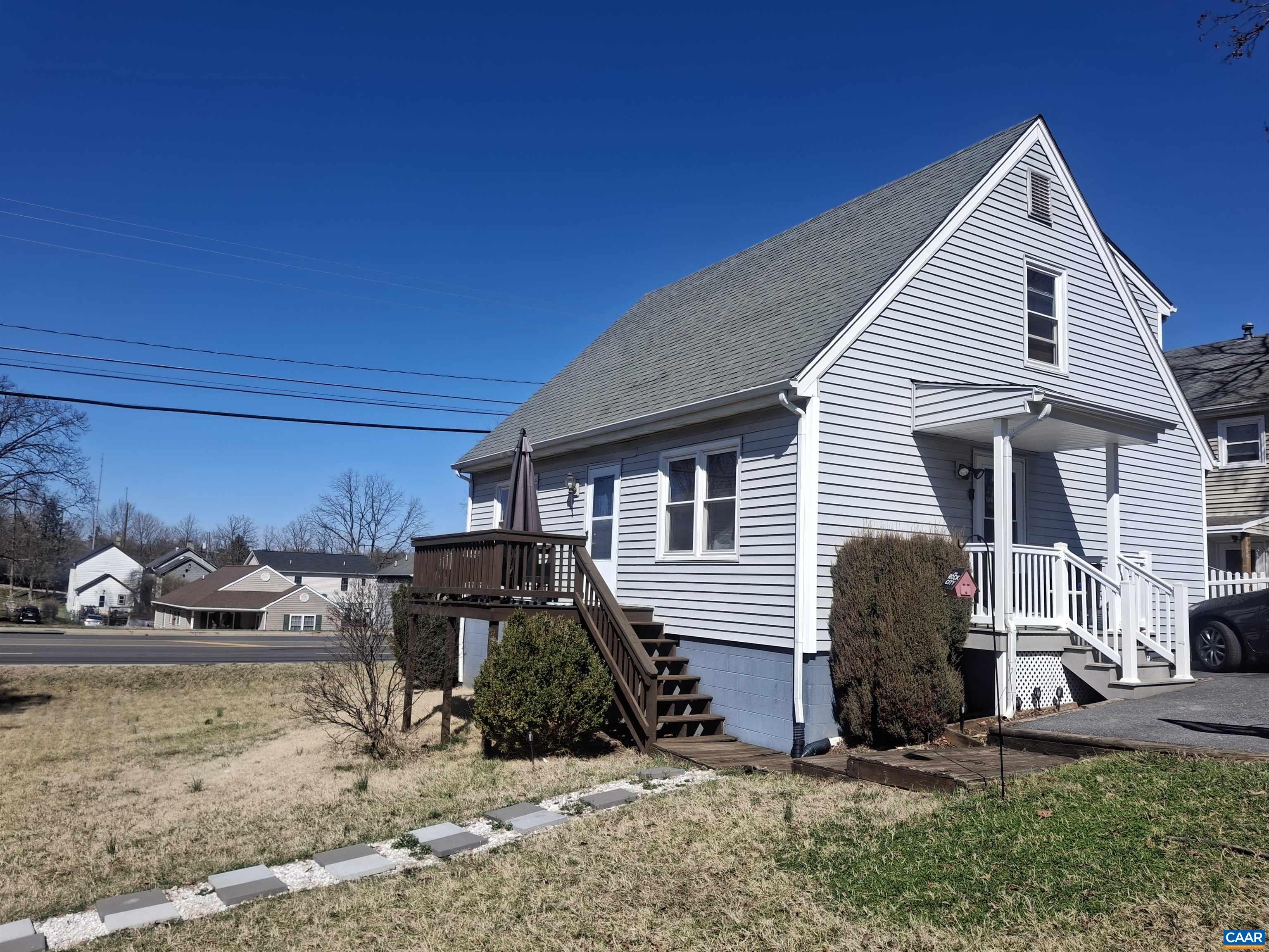 642 N DELPHINE AVE, WAYNESBORO, Virginia 22980, 4 Bedrooms Bedrooms, ,2 BathroomsBathrooms,Residential,642 N DELPHINE AVE,674188 MLS # 674188