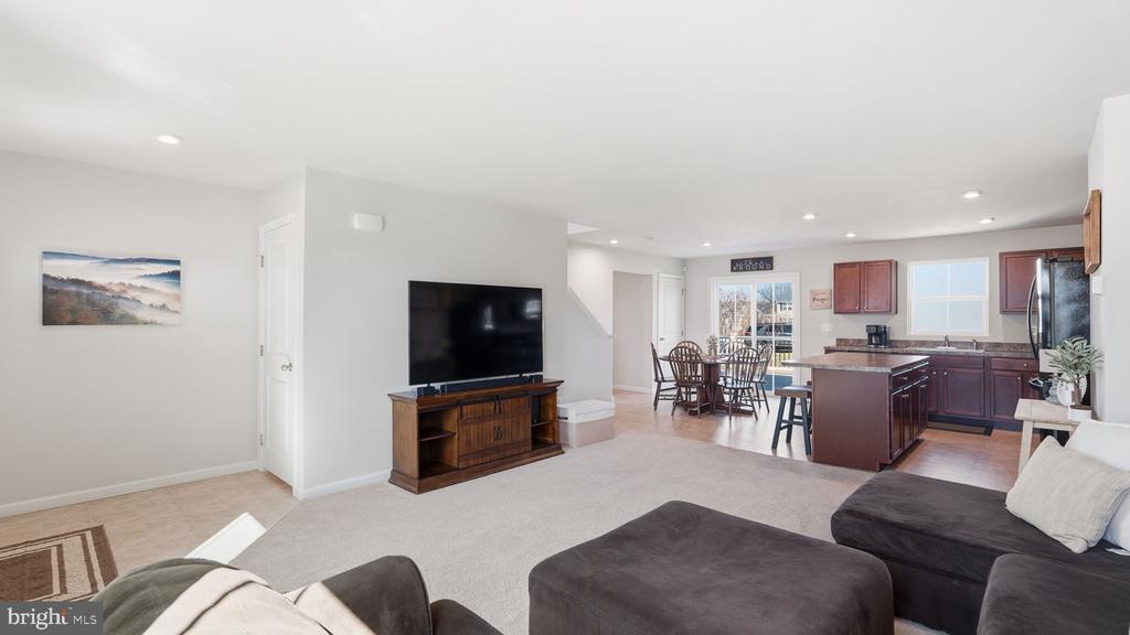 2402 BUTTERNUT LANE, CULPEPER, Virginia 22701, 4 Bedrooms Bedrooms, ,3 BathroomsBathrooms,Residential,2402 BUTTERNUT LANE,VACU2012758 MLS # VACU2012758