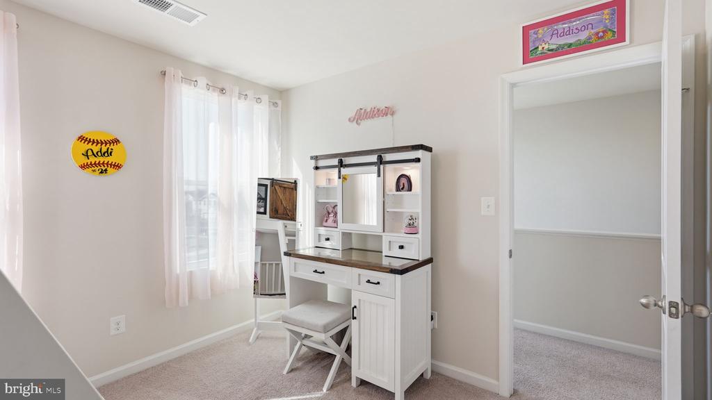 2402 BUTTERNUT LANE, CULPEPER, Virginia 22701, 4 Bedrooms Bedrooms, ,3 BathroomsBathrooms,Residential,2402 BUTTERNUT LANE,VACU2012758 MLS # VACU2012758