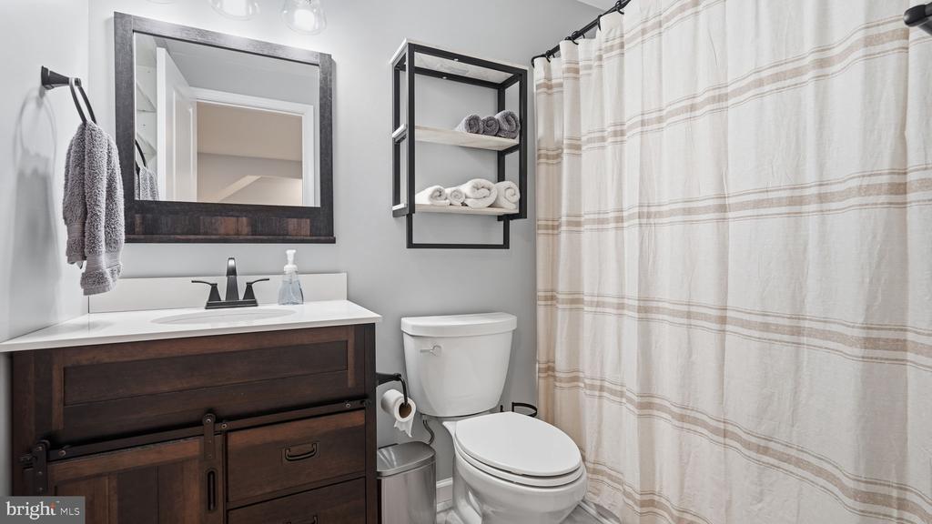 2402 BUTTERNUT LANE, CULPEPER, Virginia 22701, 4 Bedrooms Bedrooms, ,3 BathroomsBathrooms,Residential,2402 BUTTERNUT LANE,VACU2012758 MLS # VACU2012758