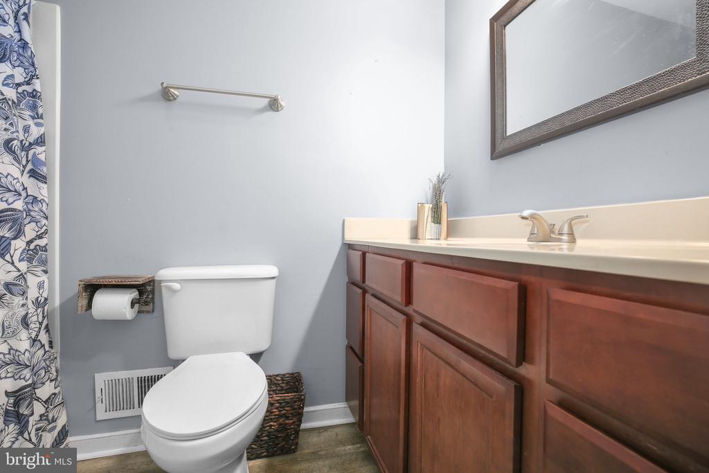 107 WINEWOOD DR, LOCUST GROVE, Virginia 22508, 3 Bedrooms Bedrooms, ,2 BathroomsBathrooms,Residential,107 WINEWOOD DR,VASP2039754 MLS # VASP2039754